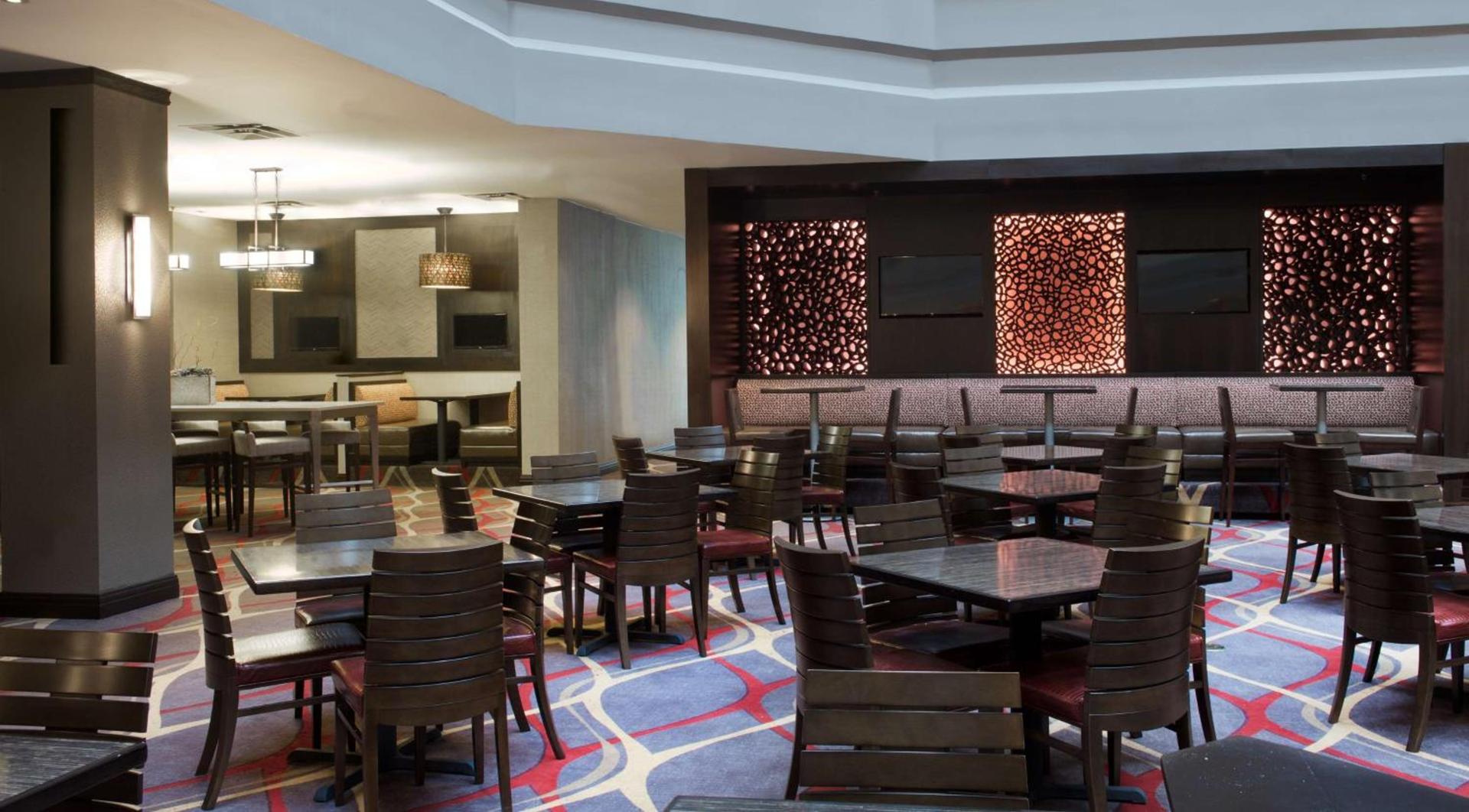 Embassy Suites by Hilton Dulles Airport photo 12