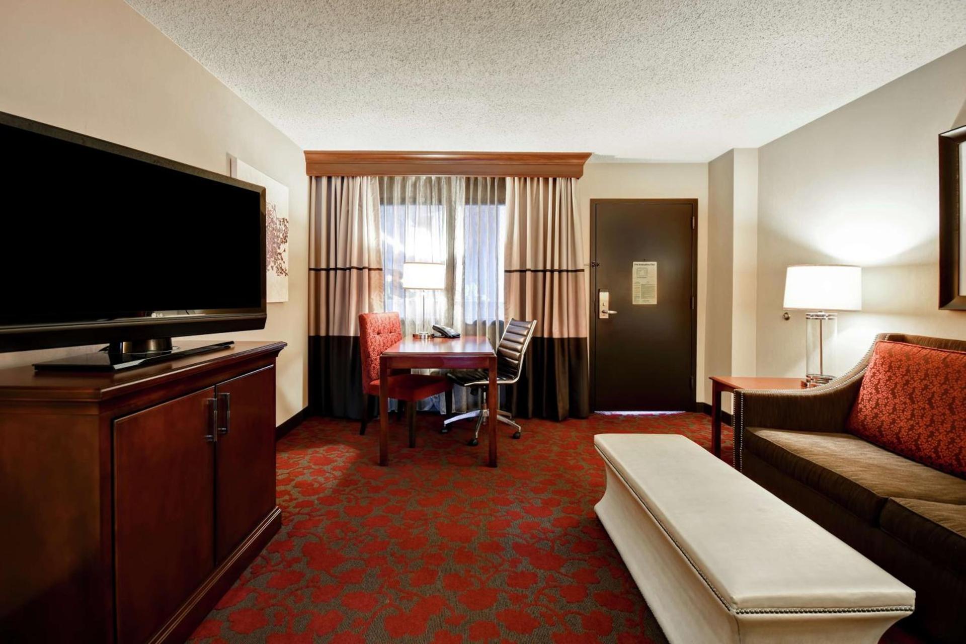 Embassy Suites by Hilton Dulles Airport photo 31