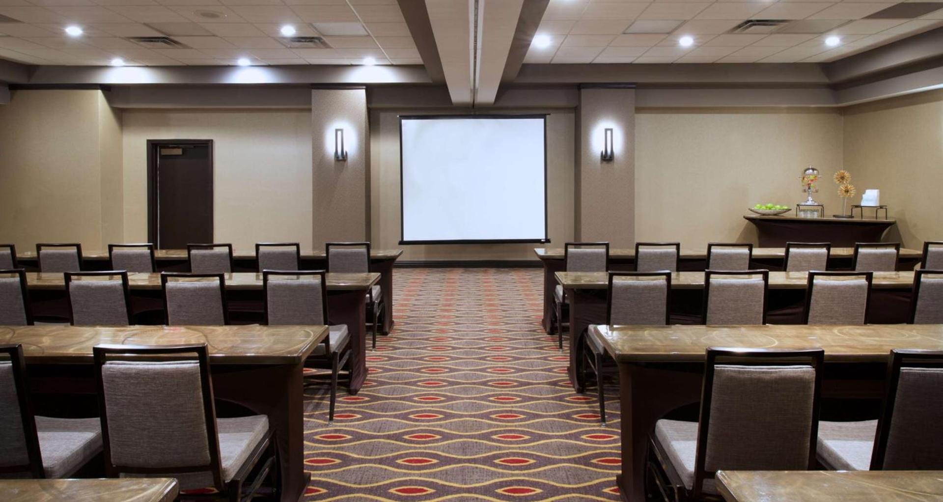 Embassy Suites by Hilton Dulles Airport photo 35