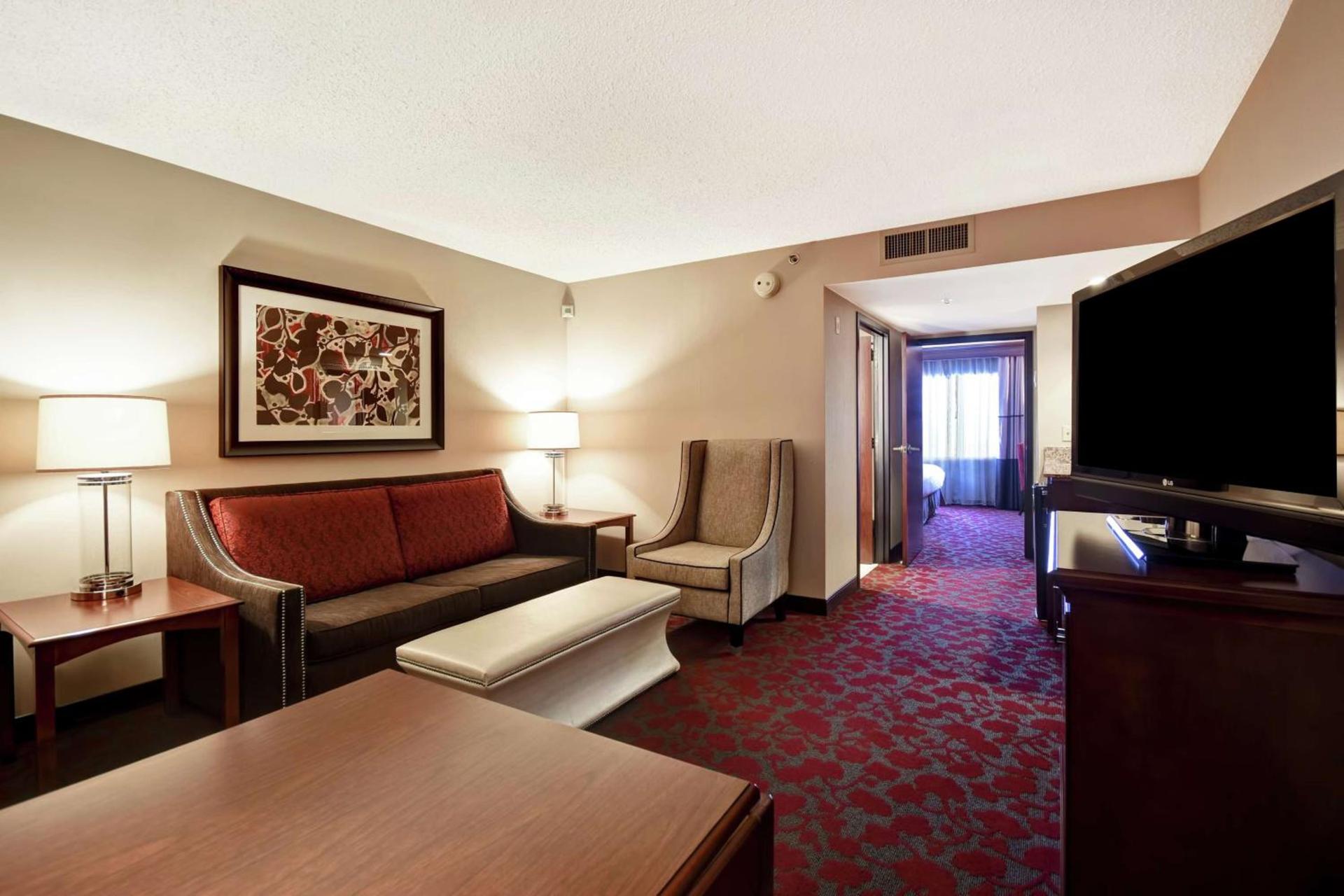Embassy Suites by Hilton Dulles Airport photo 40