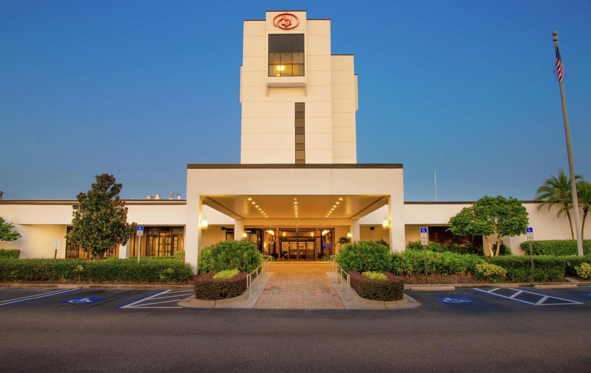 Hilton Tampa Airport Westshore photo 6