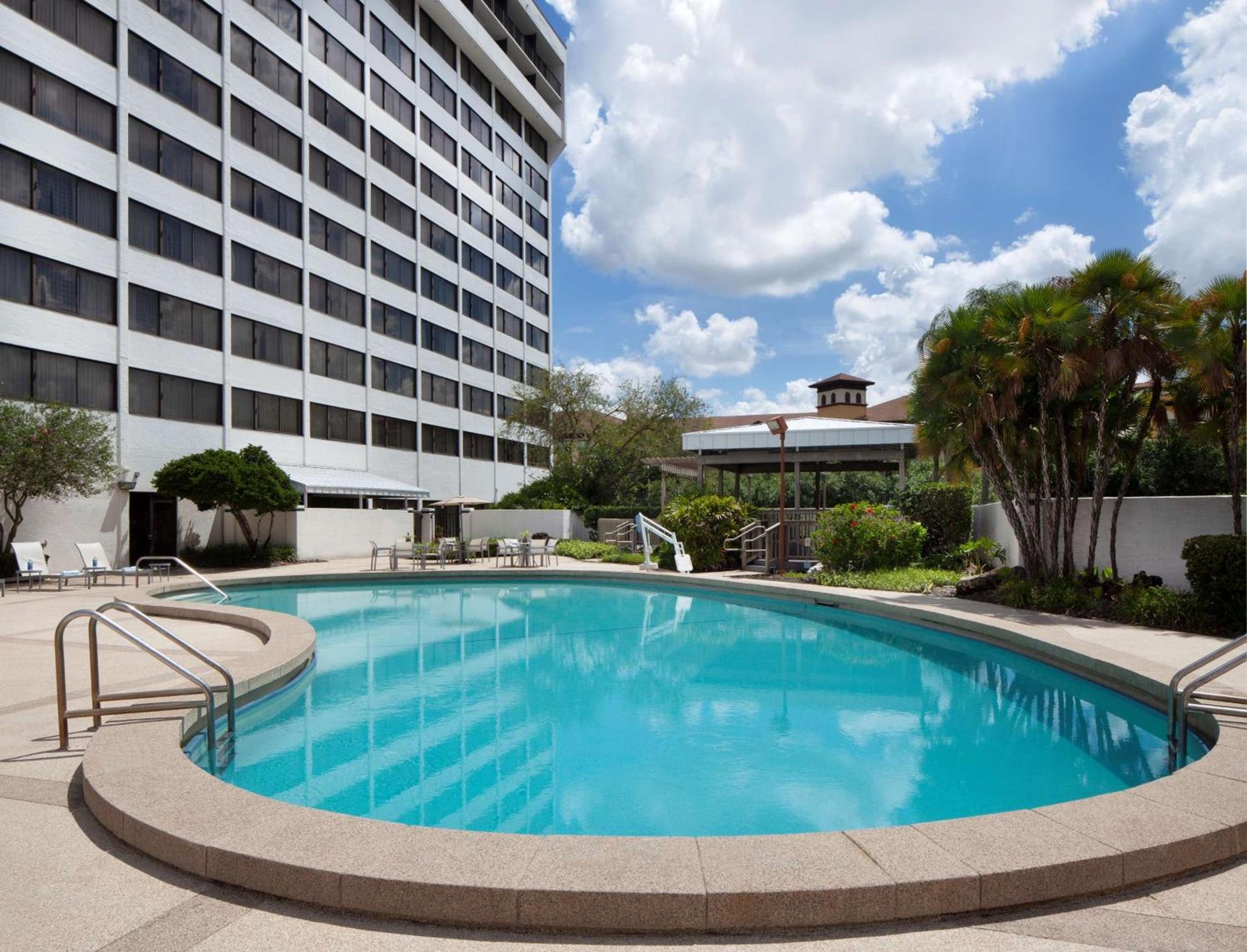 Hilton Tampa Airport Westshore photo 11