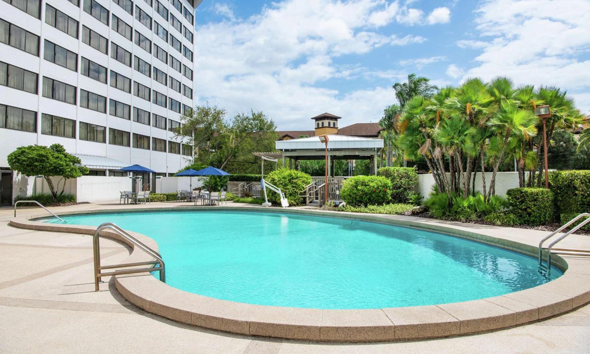 Hilton Tampa Airport Westshore photo 13