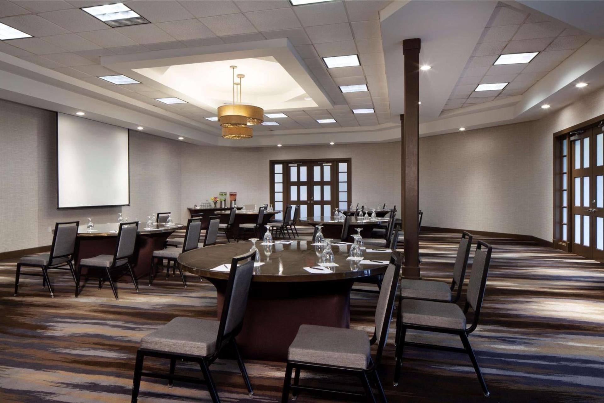 Hilton Tampa Airport Westshore photo 28