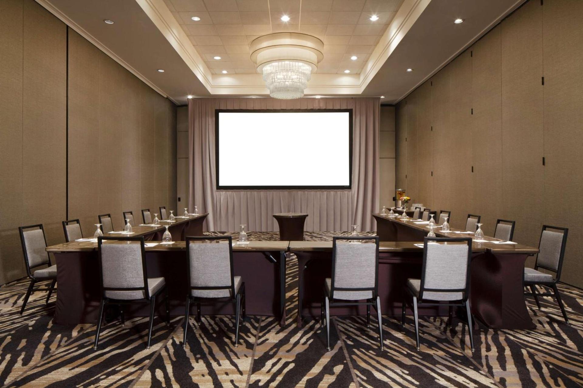 Hilton Tampa Airport Westshore photo 34