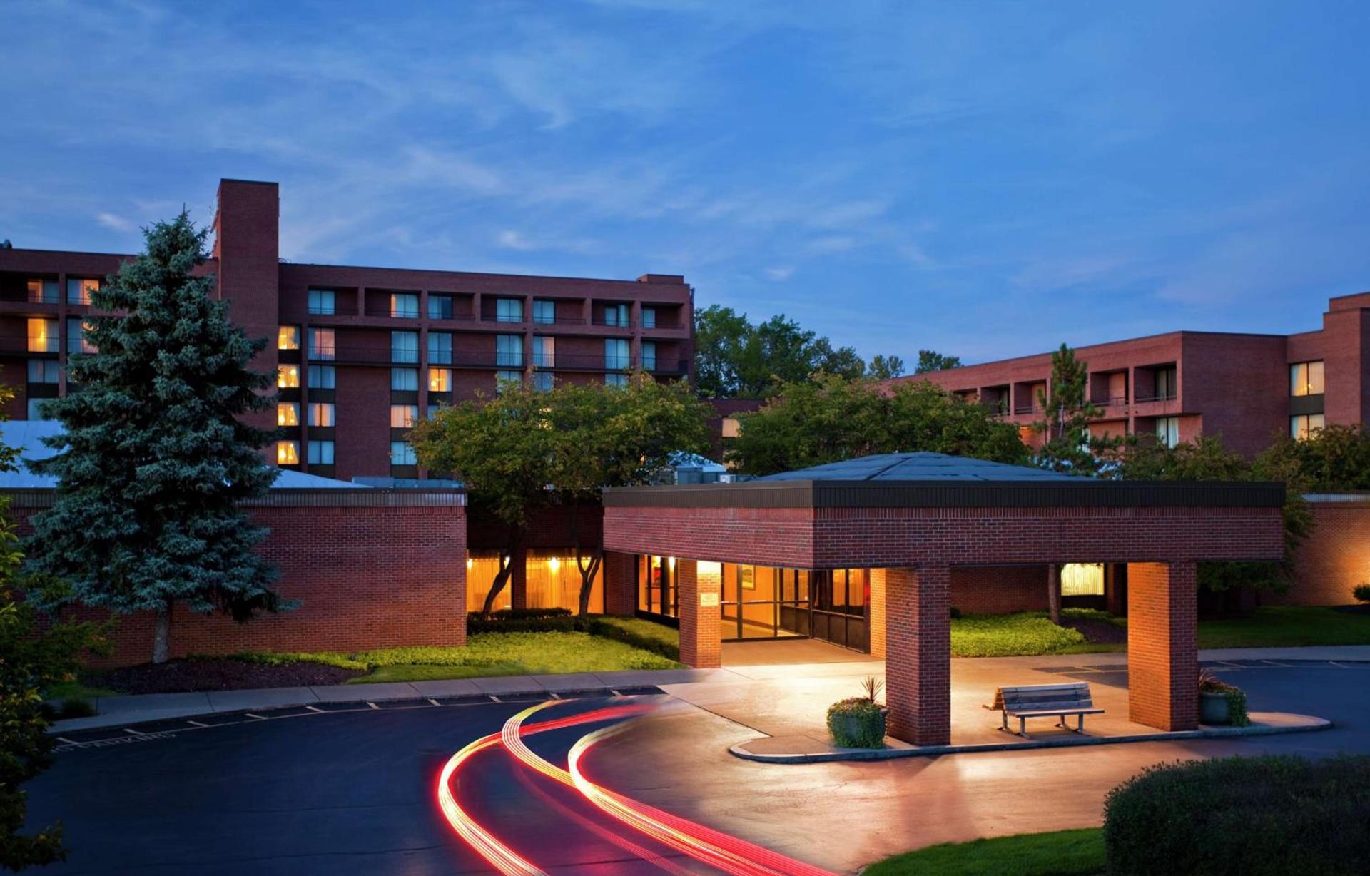 DoubleTree by Hilton Hotel Syracuse photo 4