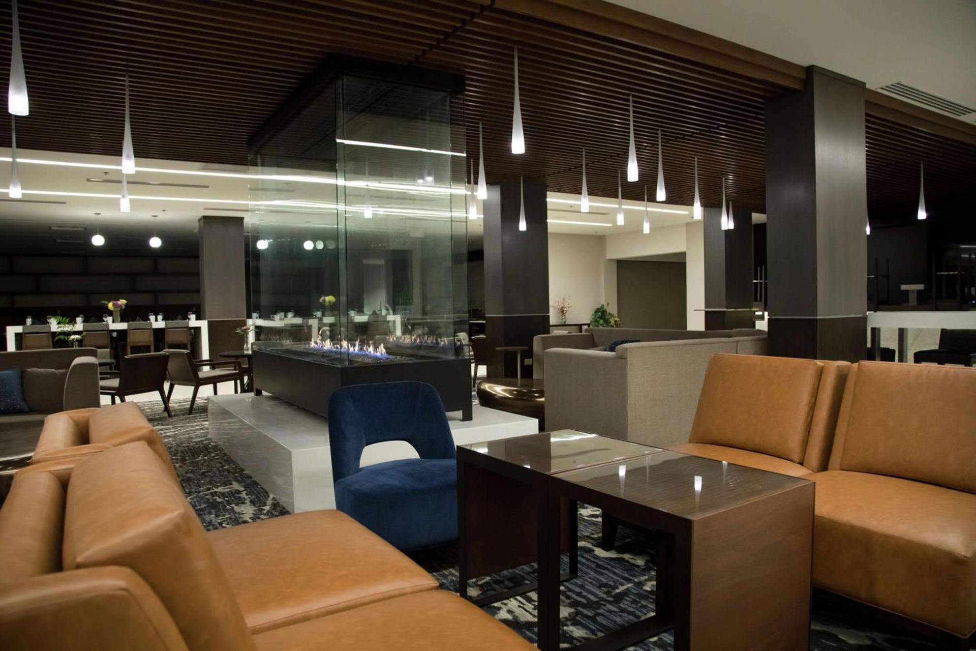 DoubleTree by Hilton Hotel Syracuse photo 7