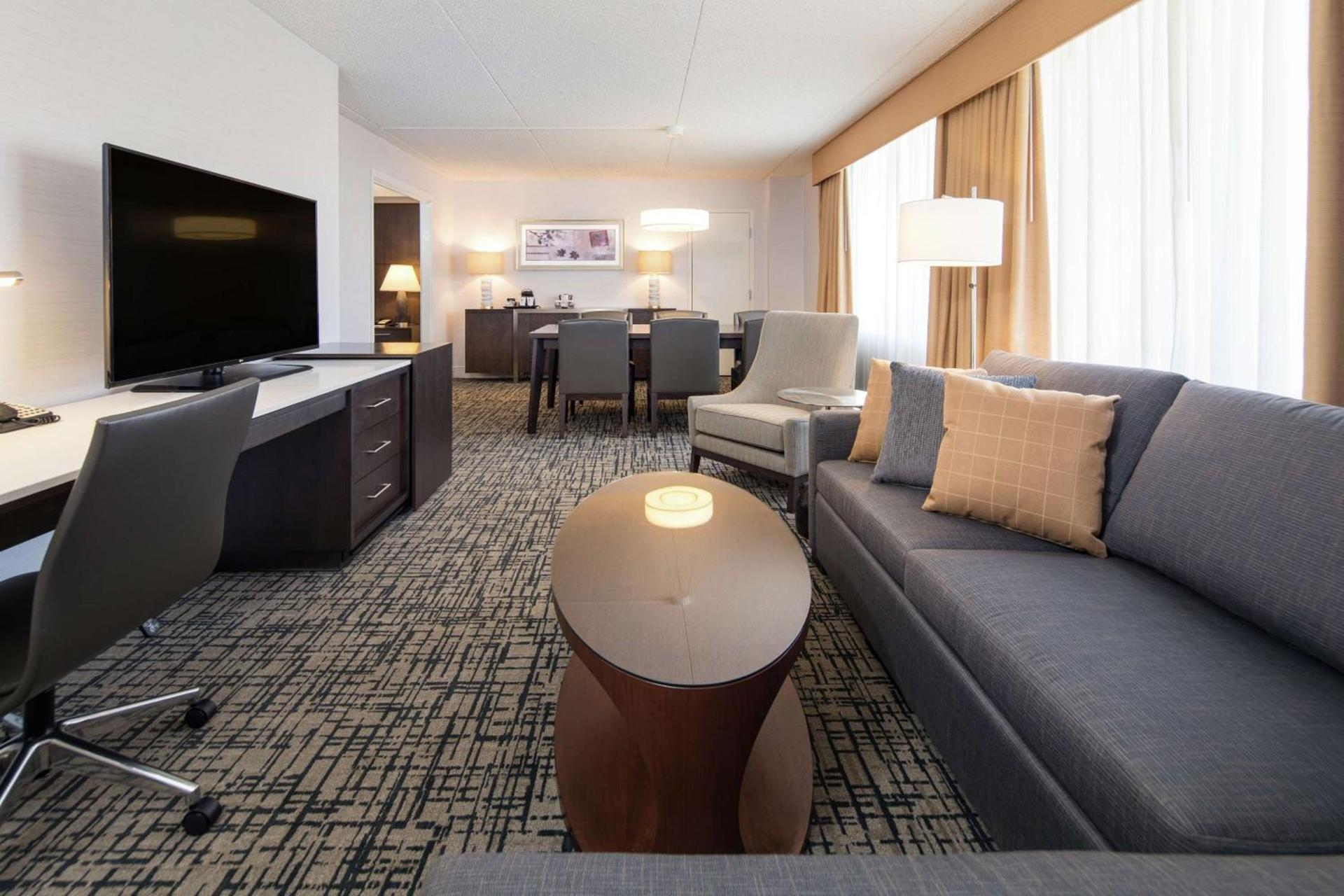 DoubleTree by Hilton Hotel Syracuse photo 31