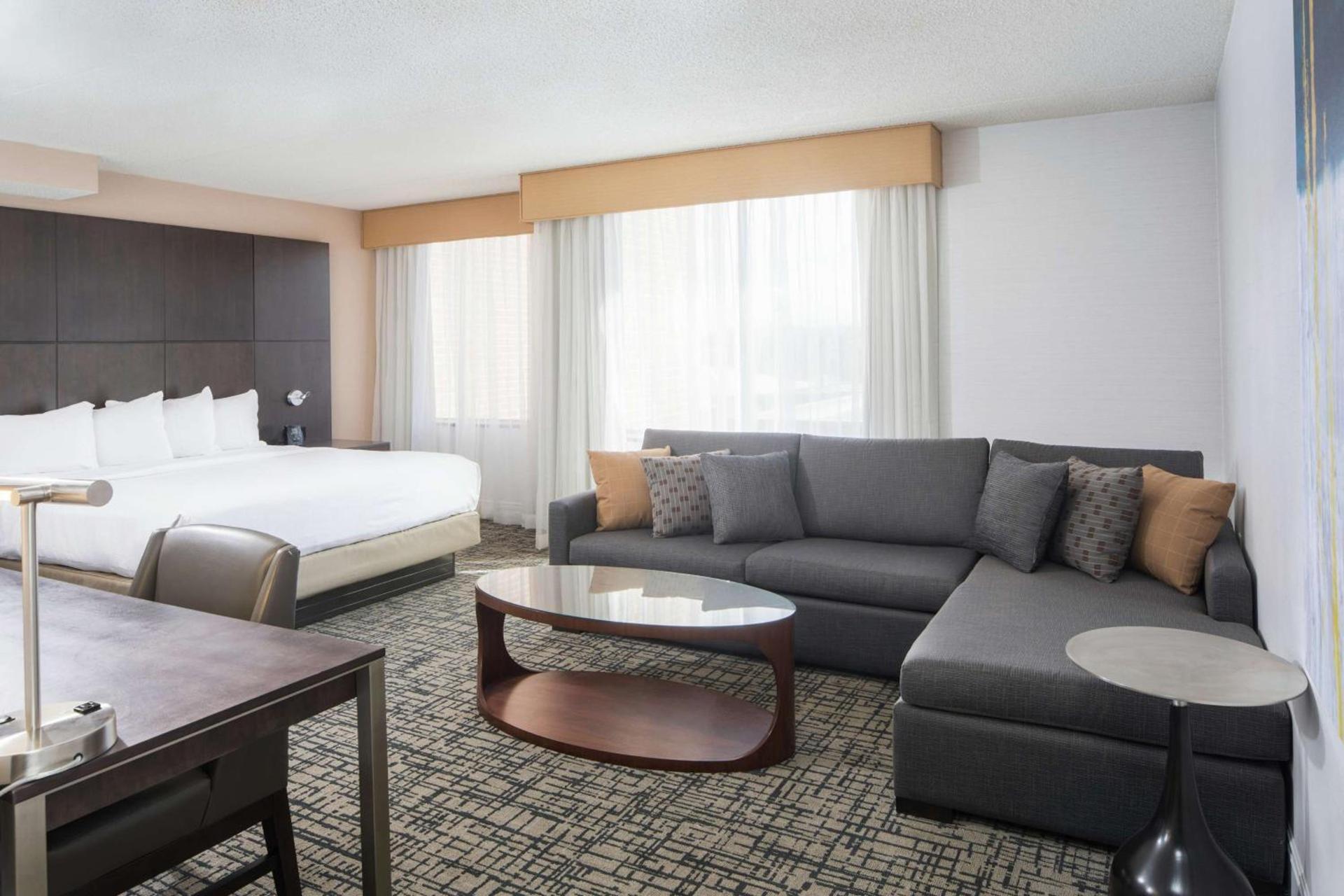 DoubleTree by Hilton Hotel Syracuse photo 33