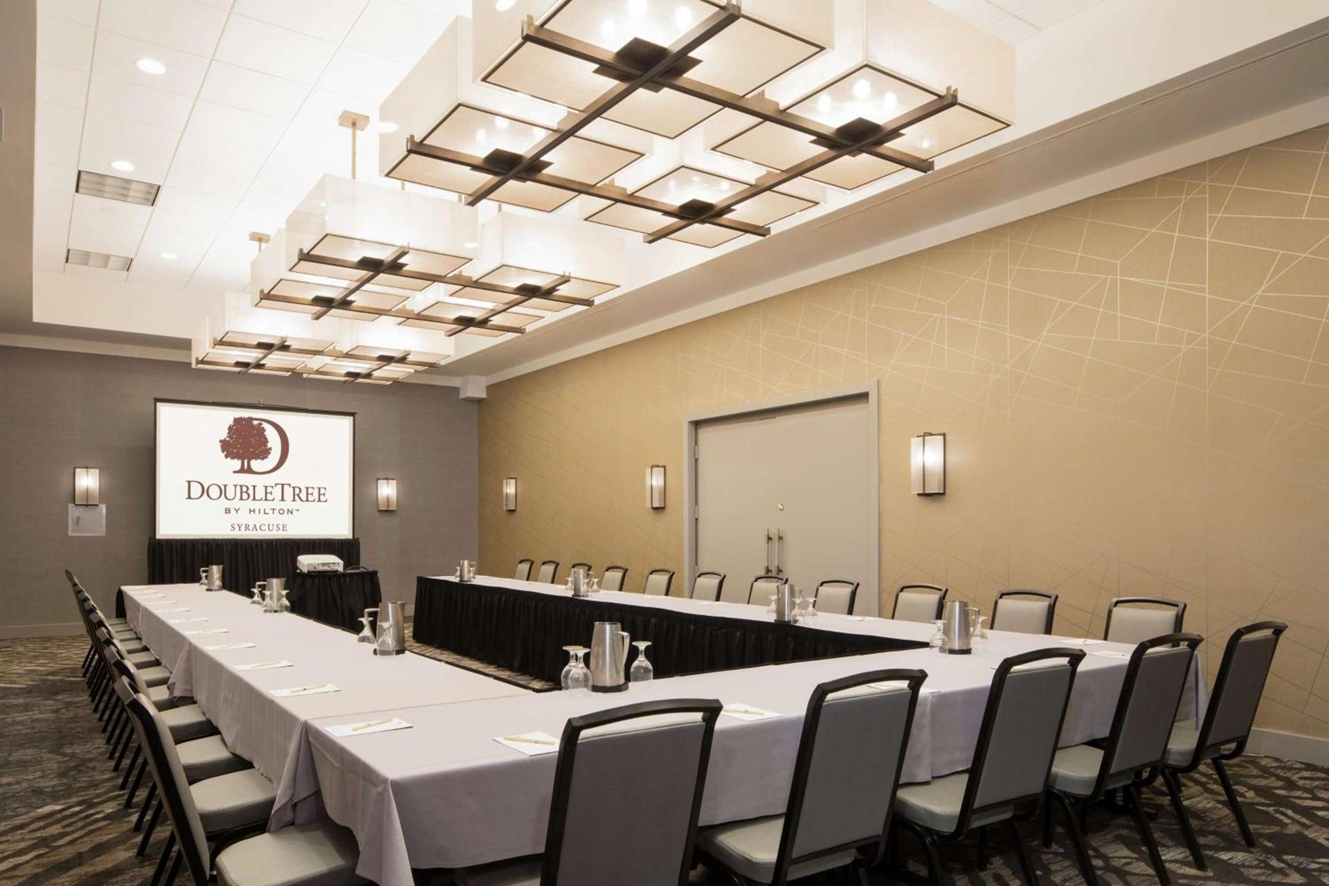 DoubleTree by Hilton Hotel Syracuse photo 48