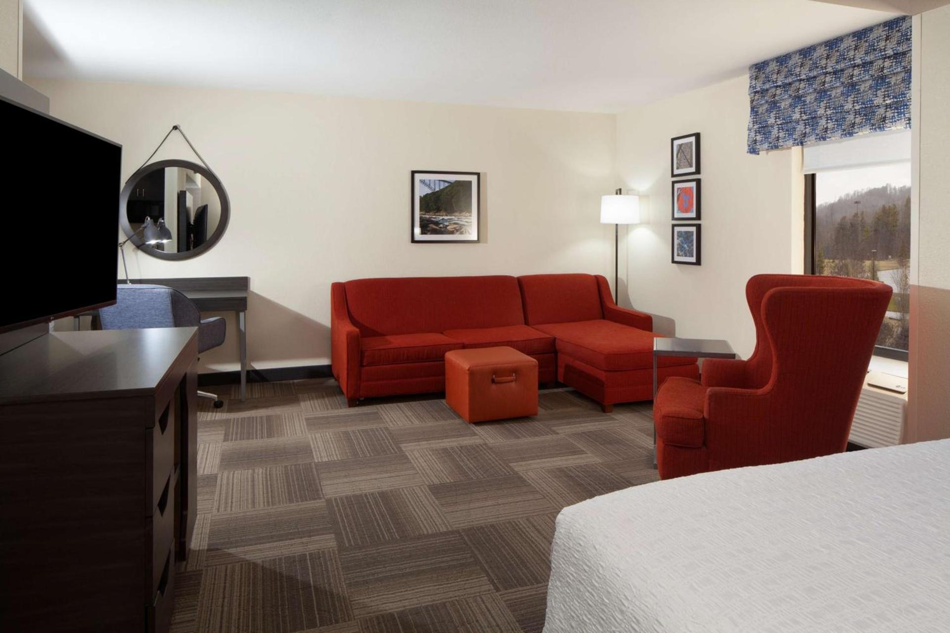 Hampton Inn Charleston-Southridge photo 30