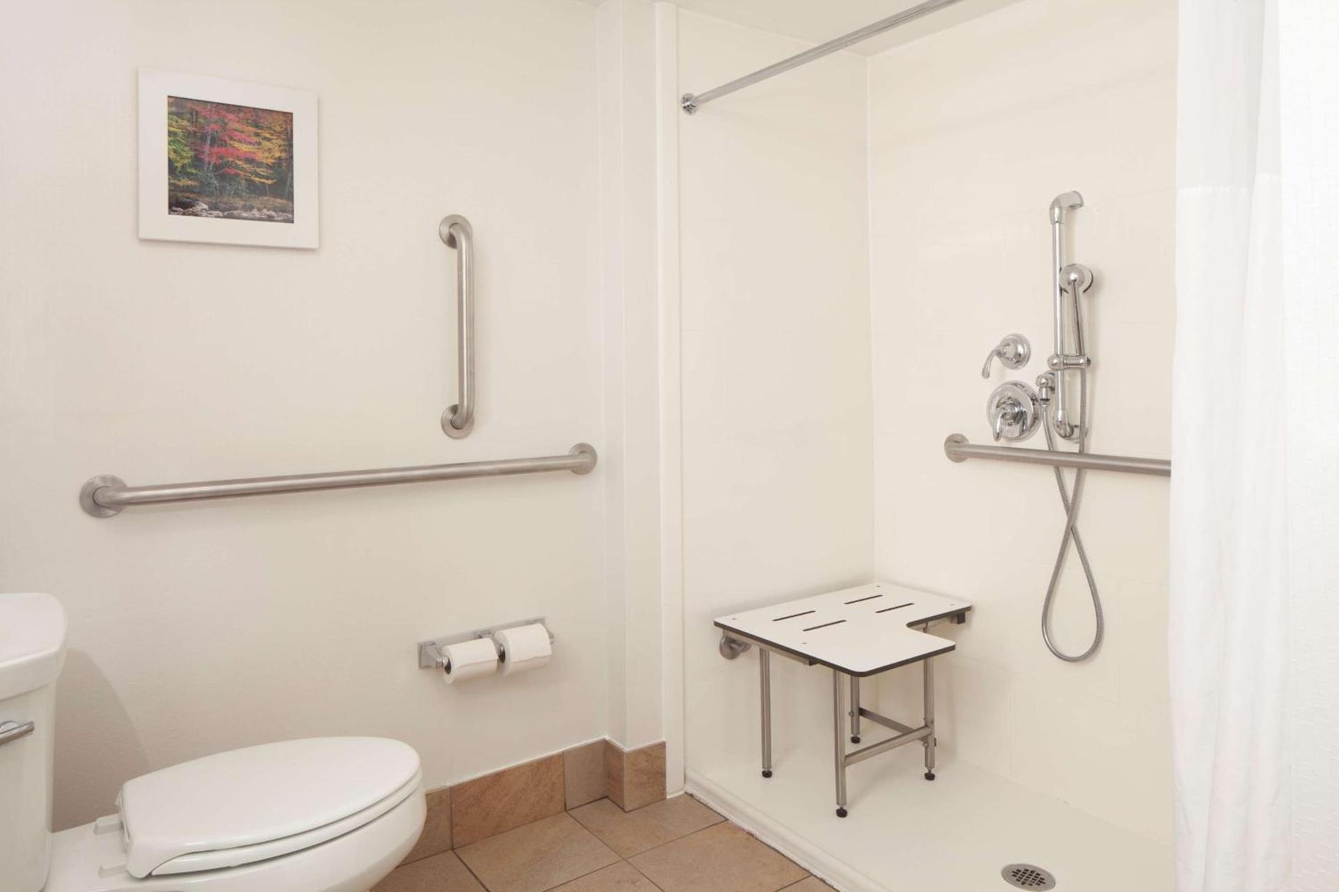 Hampton Inn Charleston-Southridge photo 36