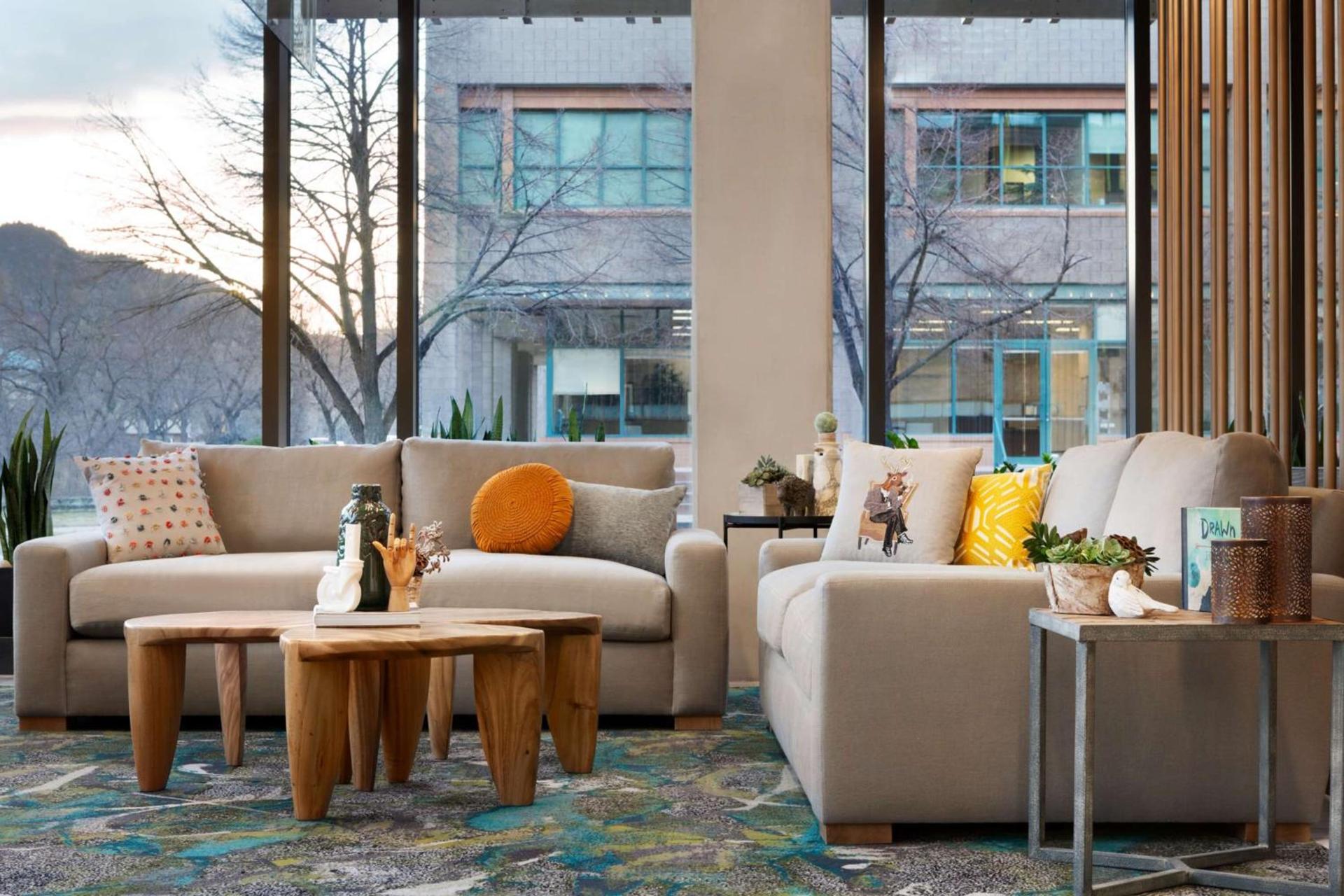 Embassy Suites By Hilton Boulder photo 6