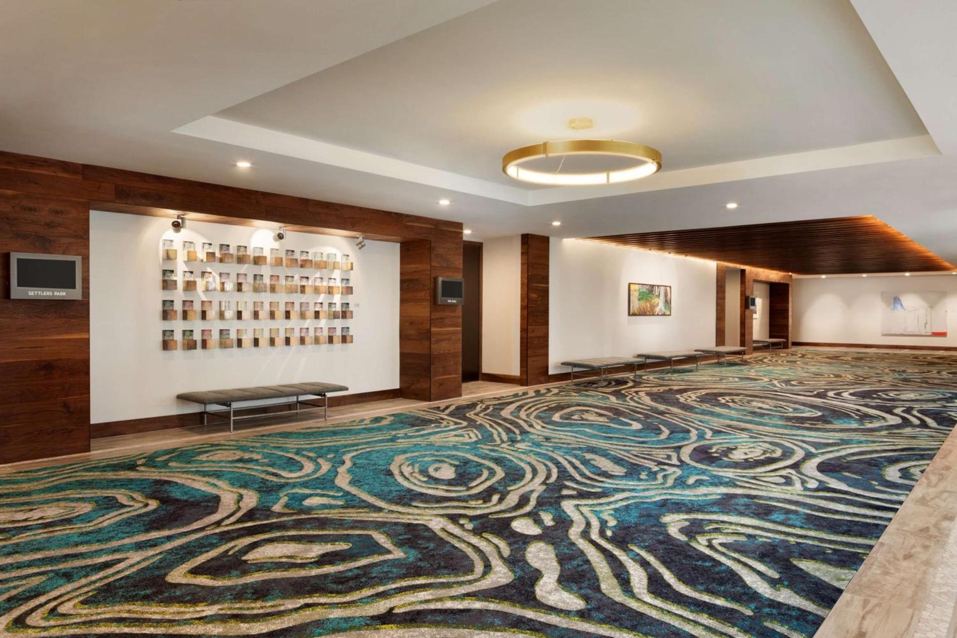 Embassy Suites By Hilton Boulder photo 36
