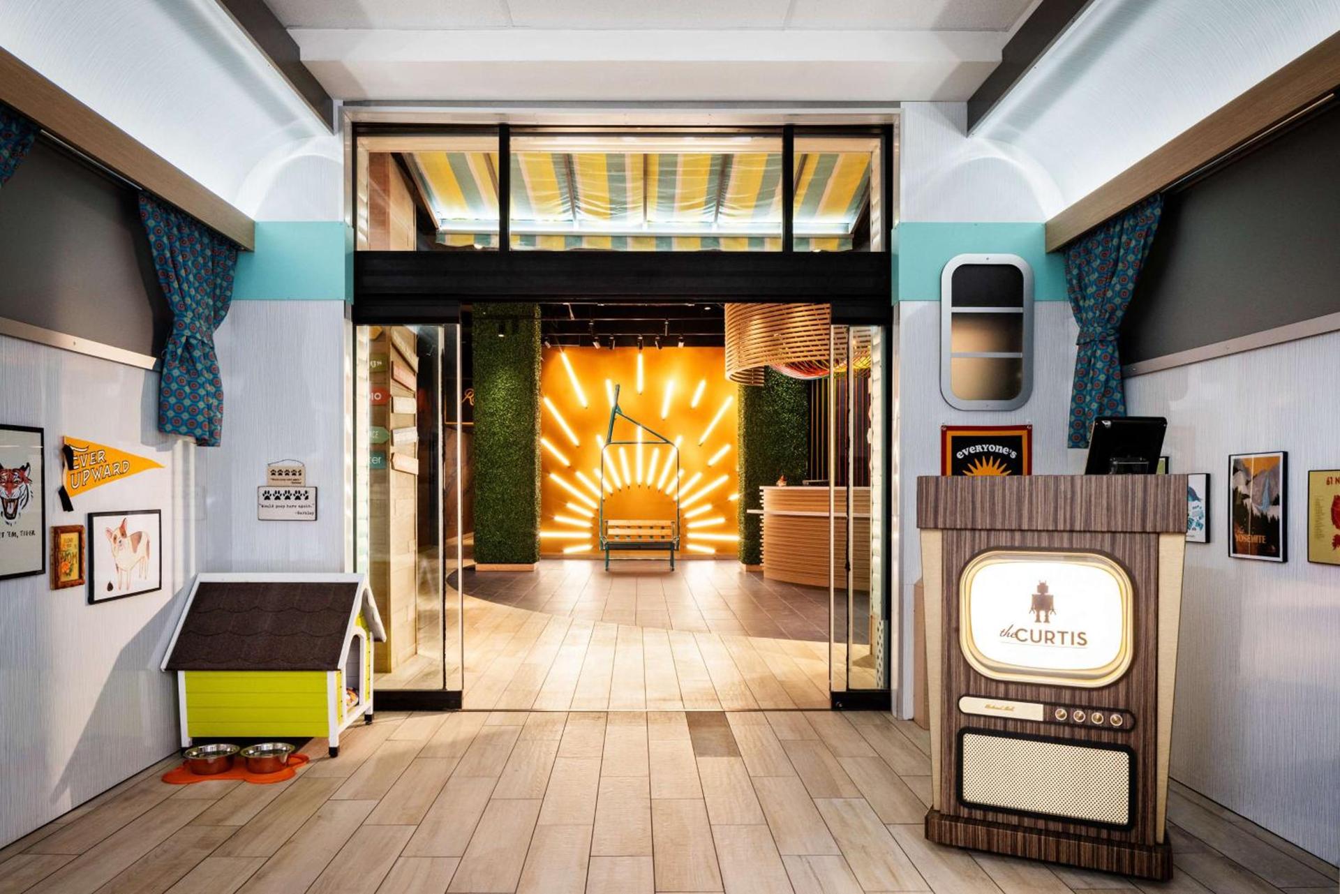 the Curtis Denver - A DoubleTree by Hilton Hotel photo 11