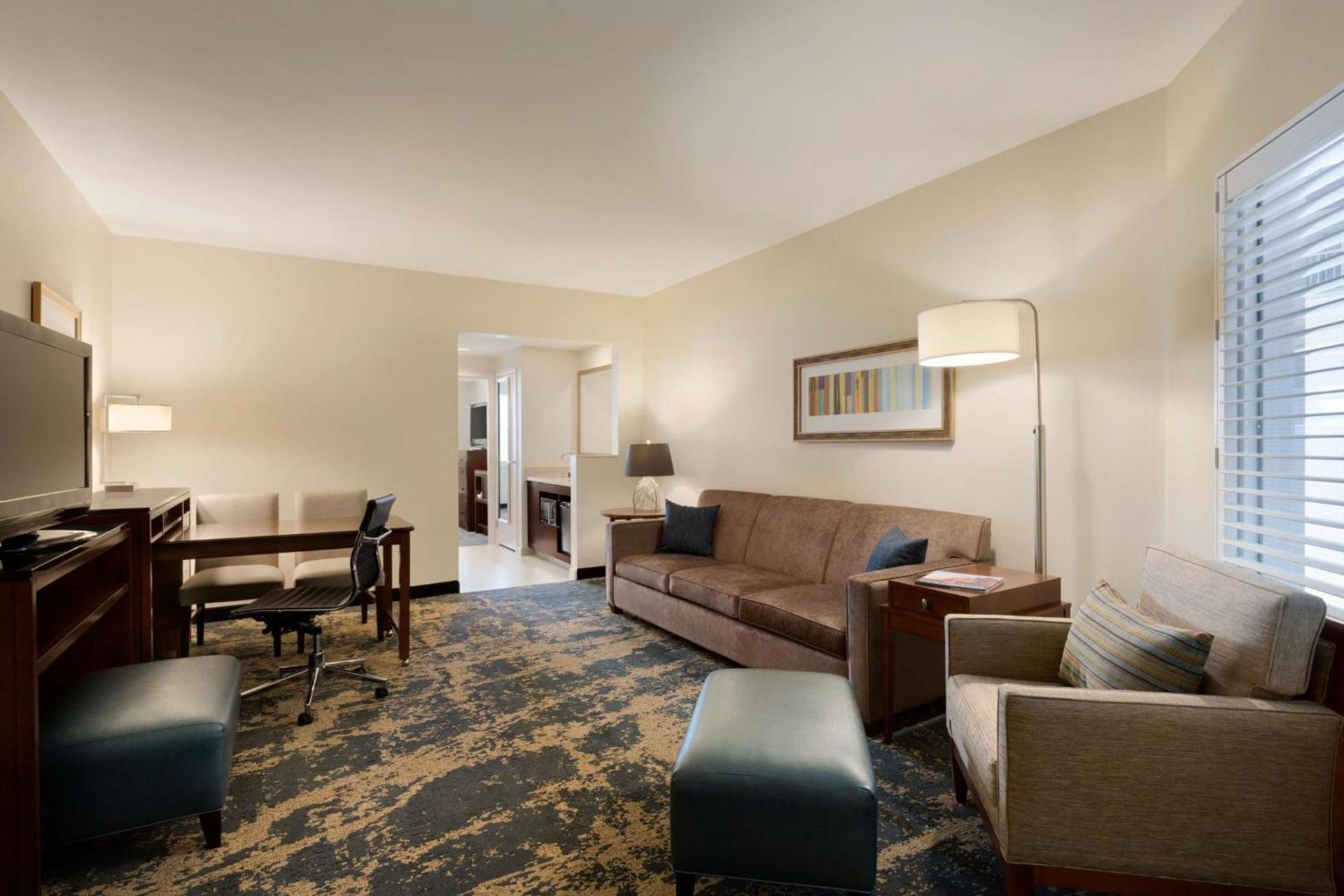 Embassy Suites by Hilton Denver Downtown Convention Center photo 14