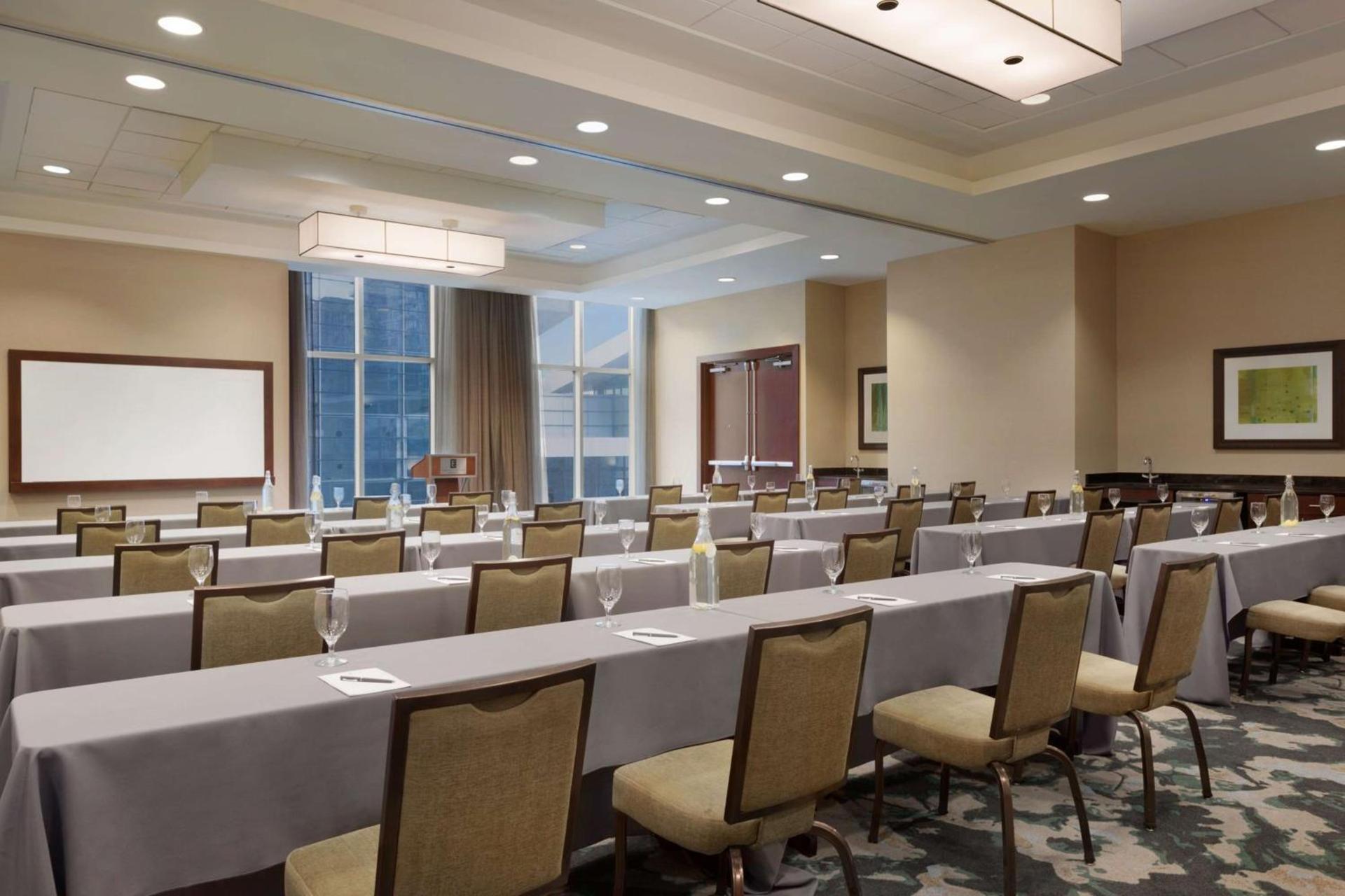 Embassy Suites by Hilton Denver Downtown Convention Center photo 47