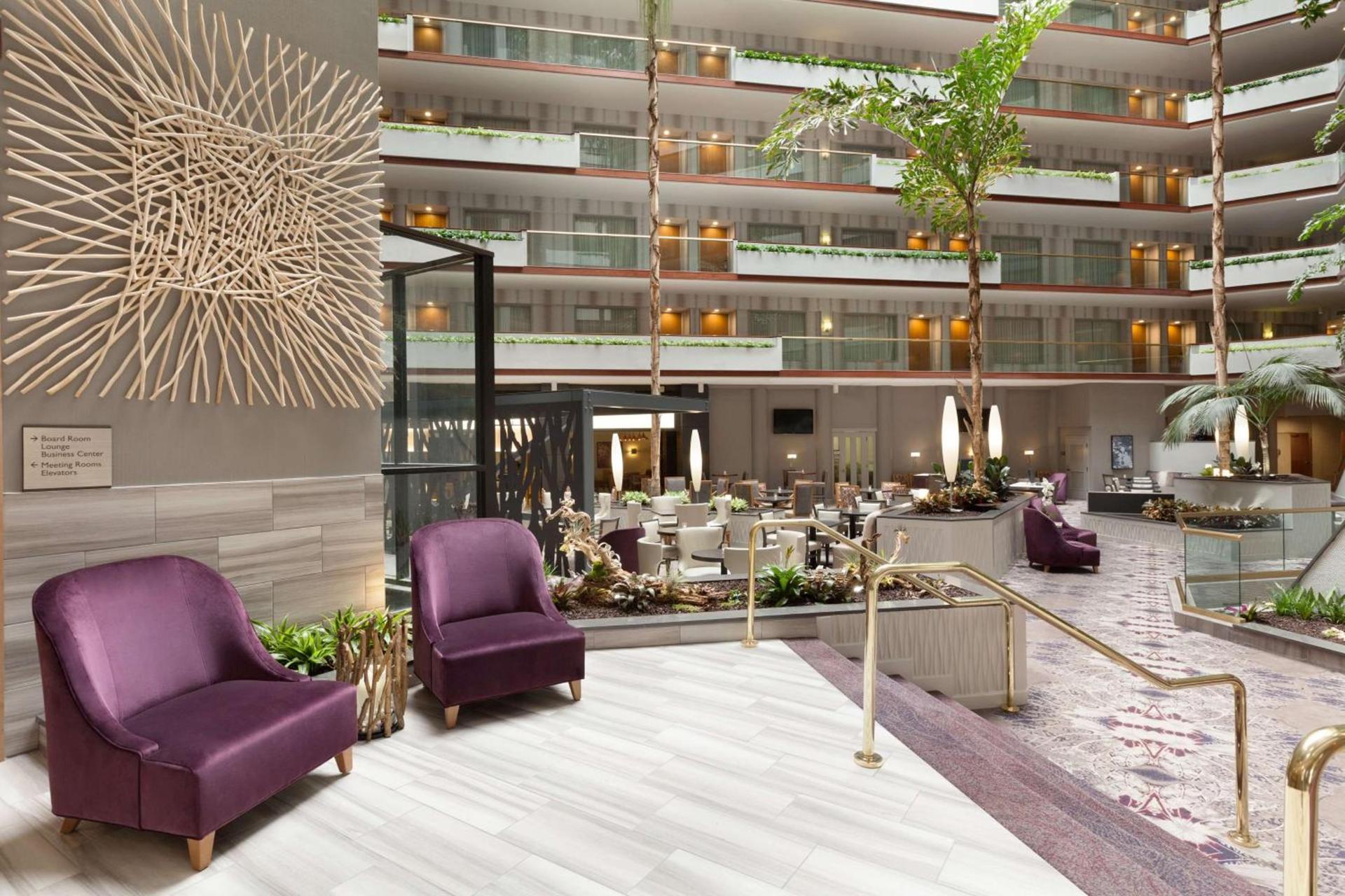 Embassy Suites by Hilton Irvine Orange County Airport photo 2