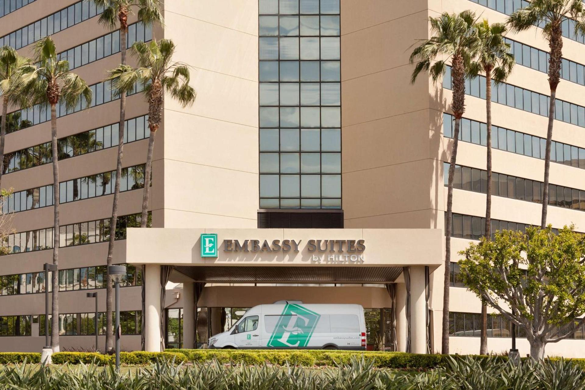 Embassy Suites by Hilton Irvine Orange County Airport photo 4