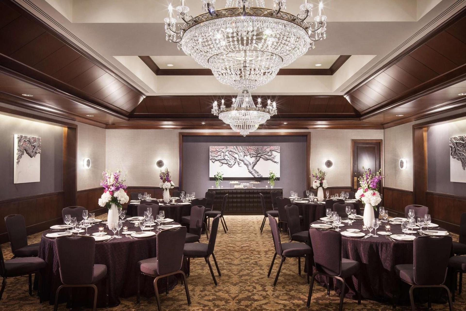 The Logan Philadelphia, Curio Collection by Hilton photo 23