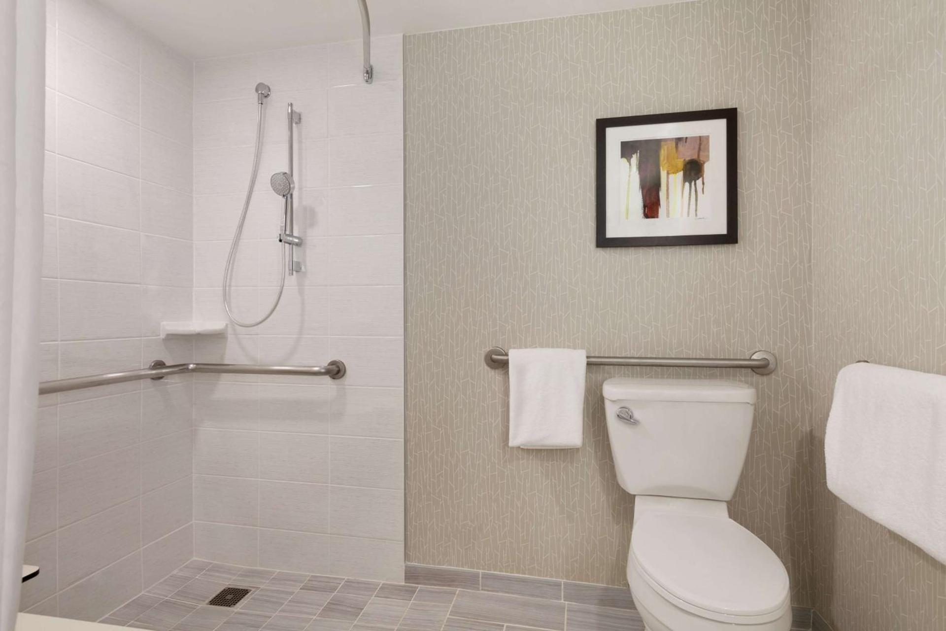 Embassy Suites by Hilton Irvine Orange County Airport photo 38