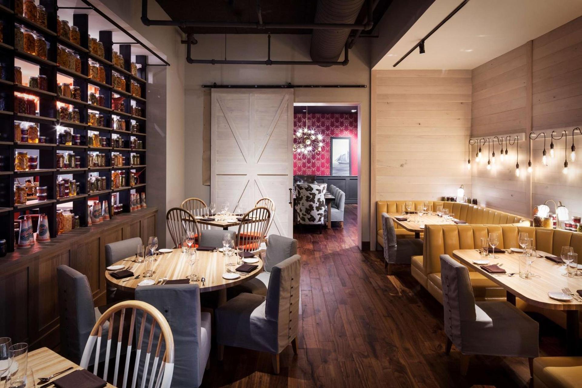 The Logan Philadelphia, Curio Collection by Hilton photo 28