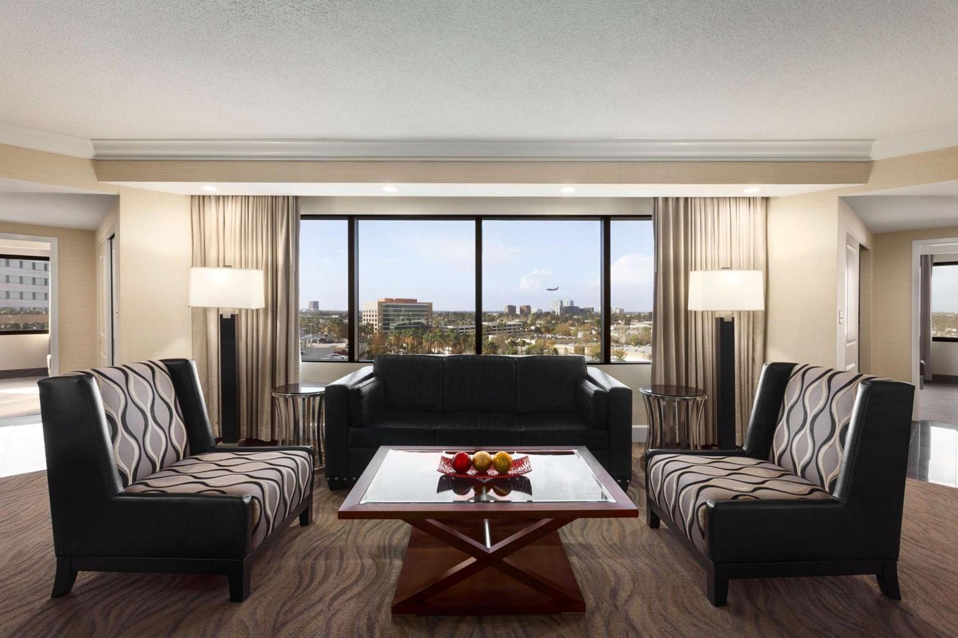 Embassy Suites by Hilton Irvine Orange County Airport photo 46