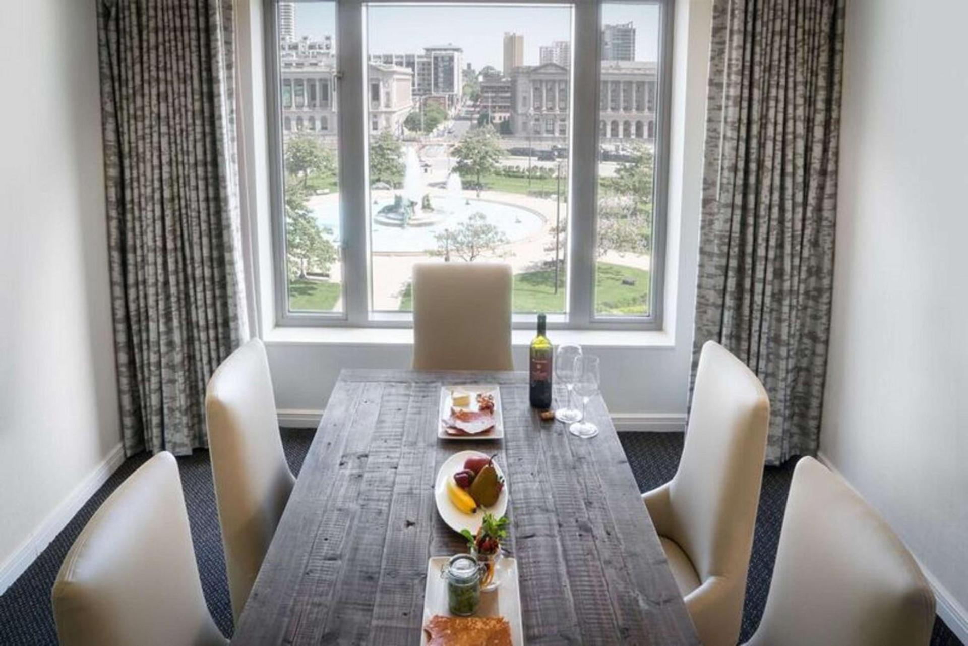 The Logan Philadelphia, Curio Collection by Hilton photo 60