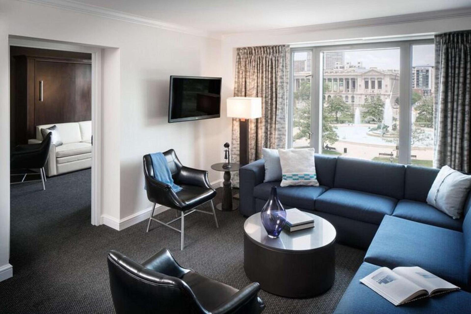 The Logan Philadelphia, Curio Collection by Hilton photo 61