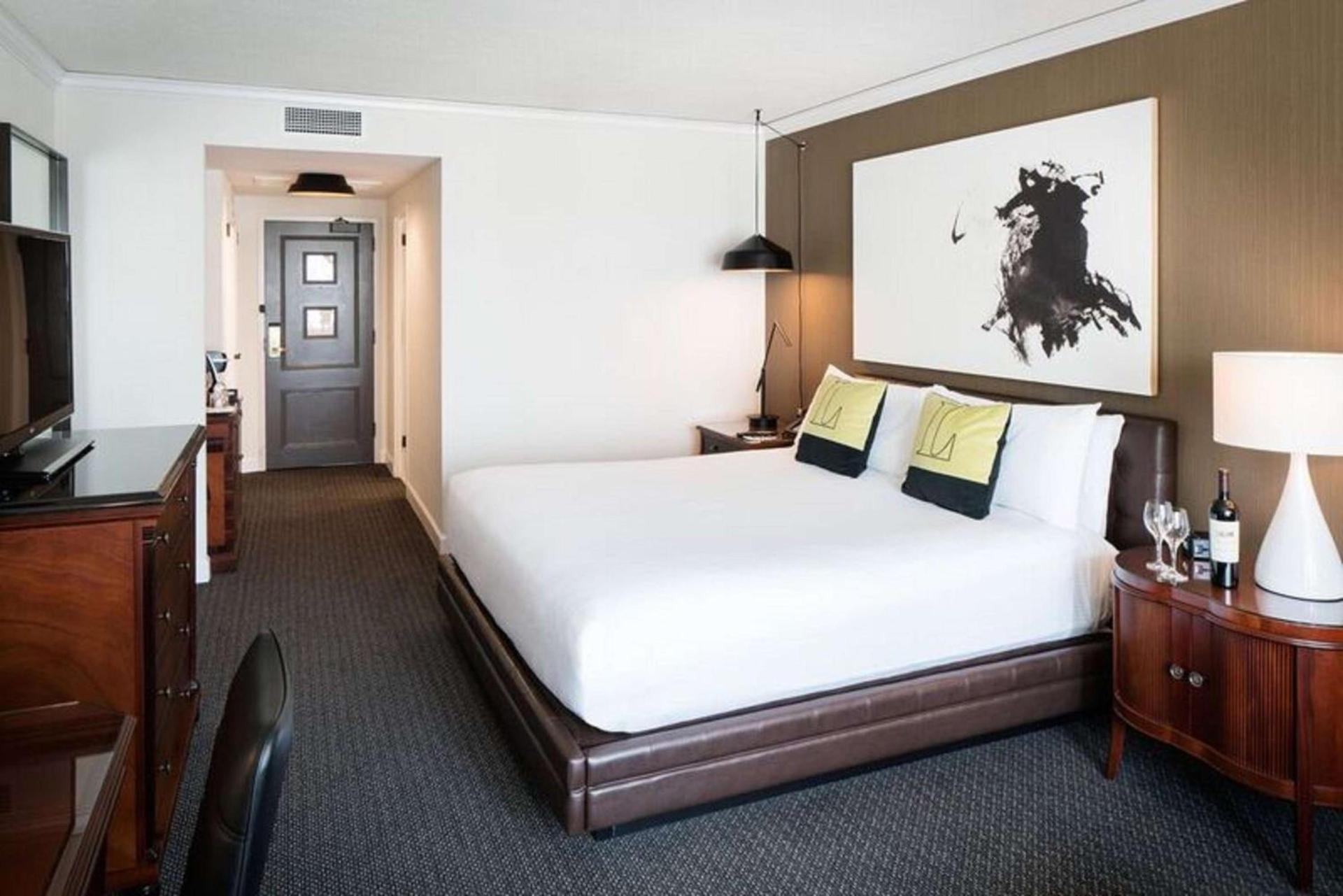 The Logan Philadelphia, Curio Collection by Hilton photo 73