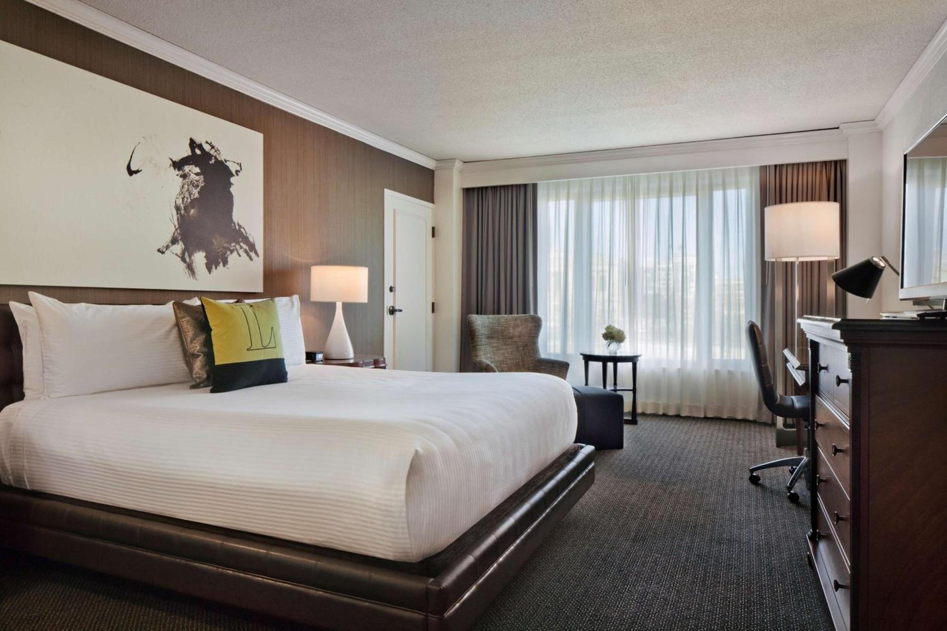 The Logan Philadelphia, Curio Collection by Hilton photo 76