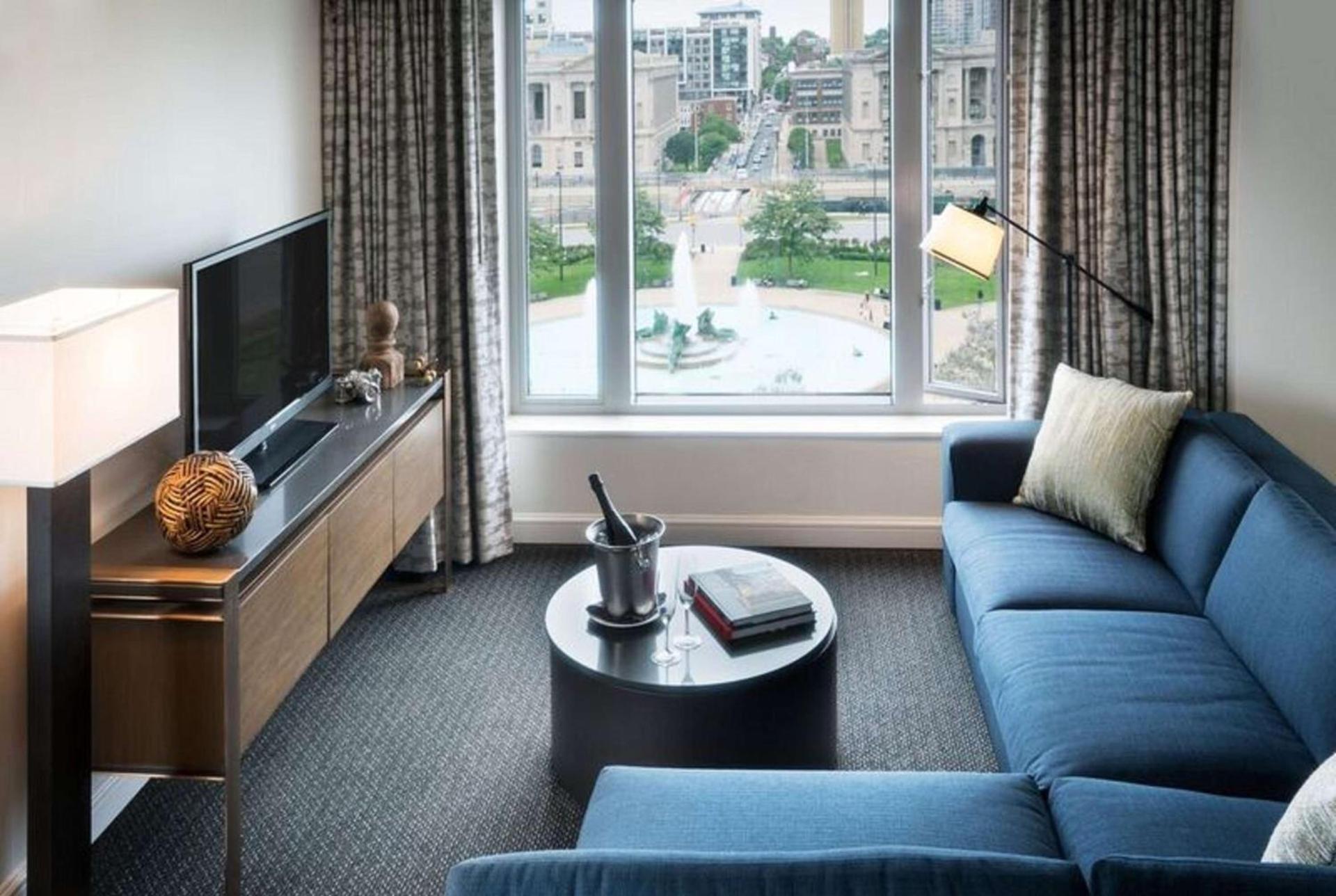 The Logan Philadelphia, Curio Collection by Hilton photo 84