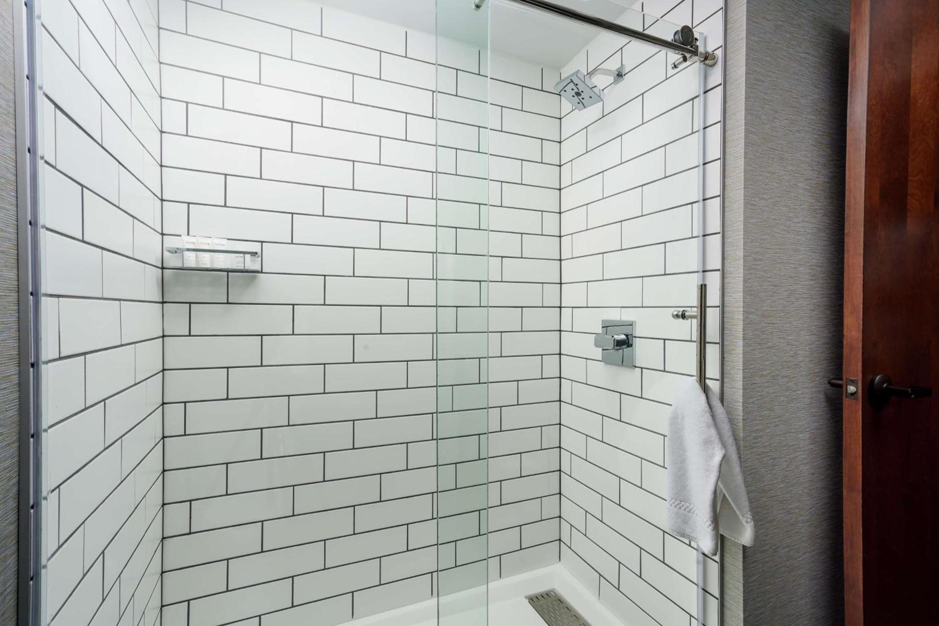 Joinery Hotel Pittsburgh, Curio Collection by Hilton photo 17
