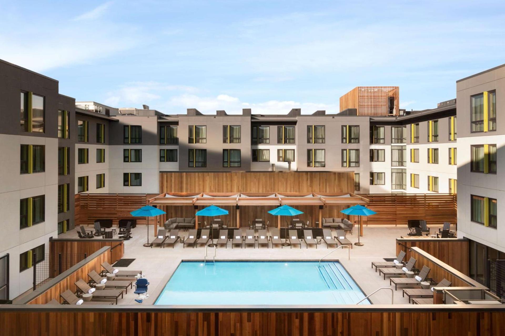 Hilton Garden Inn Boulder photo 9