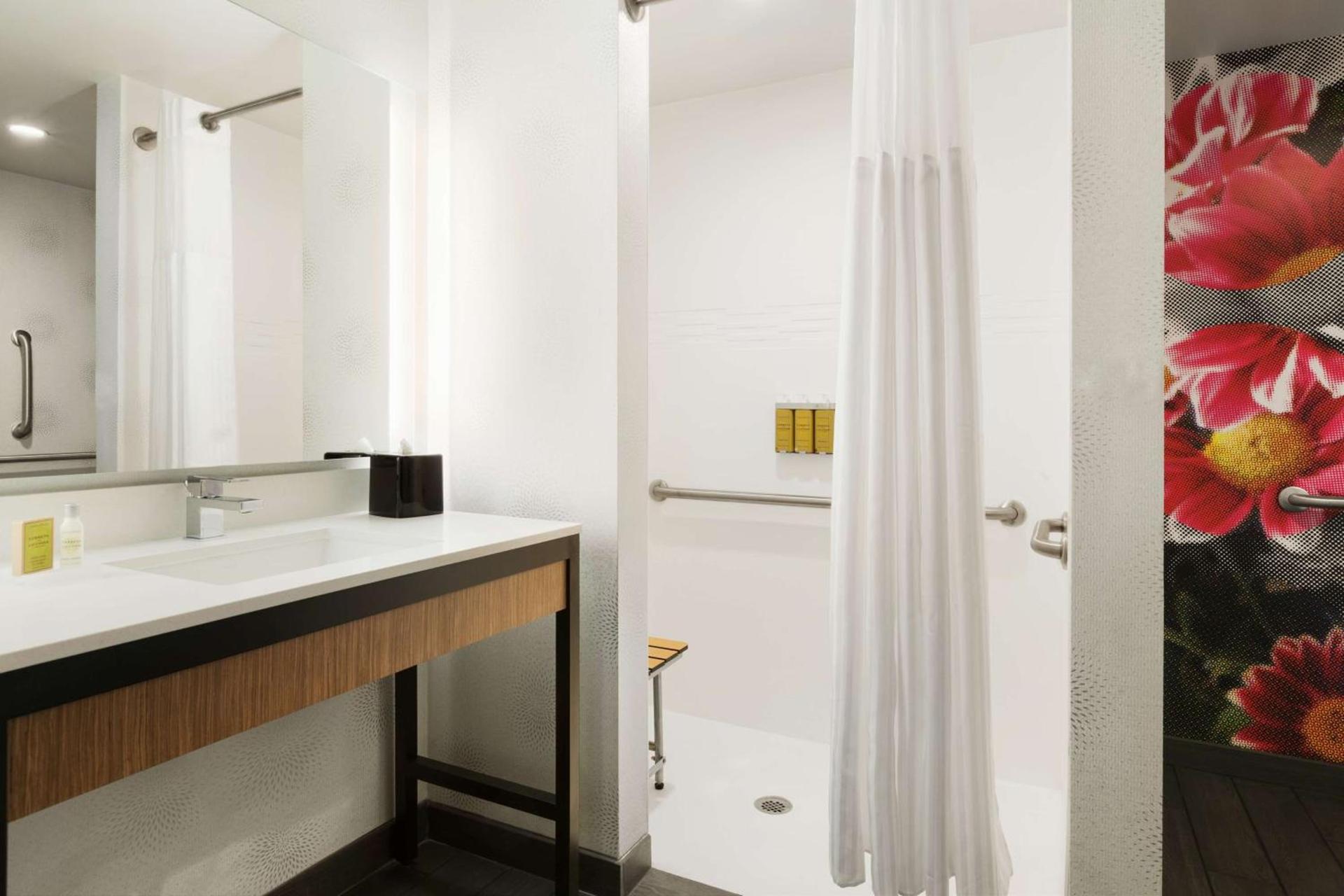 Hilton Garden Inn Boulder photo 16