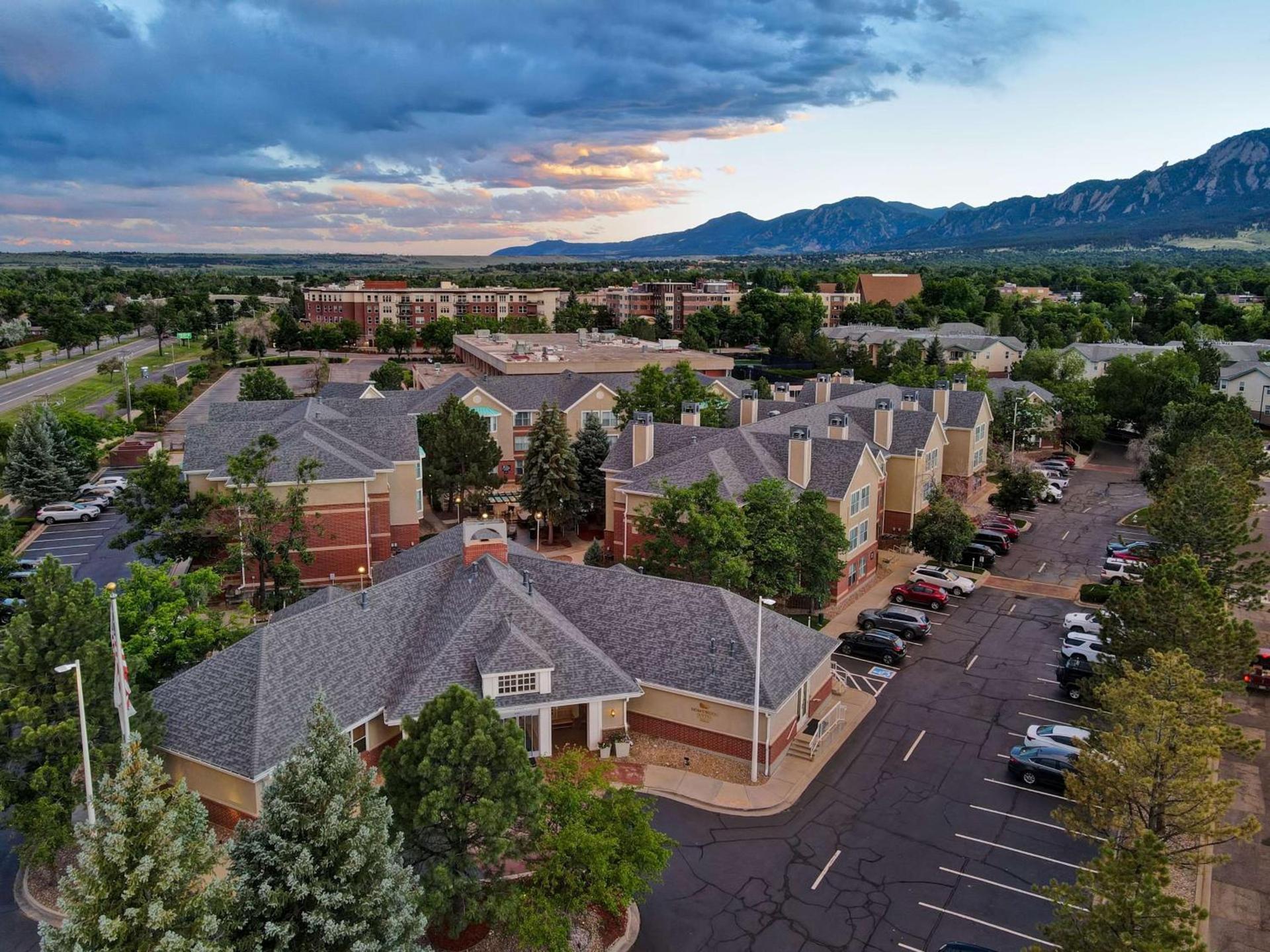 Homewood Suites by Hilton Boulder photo 4