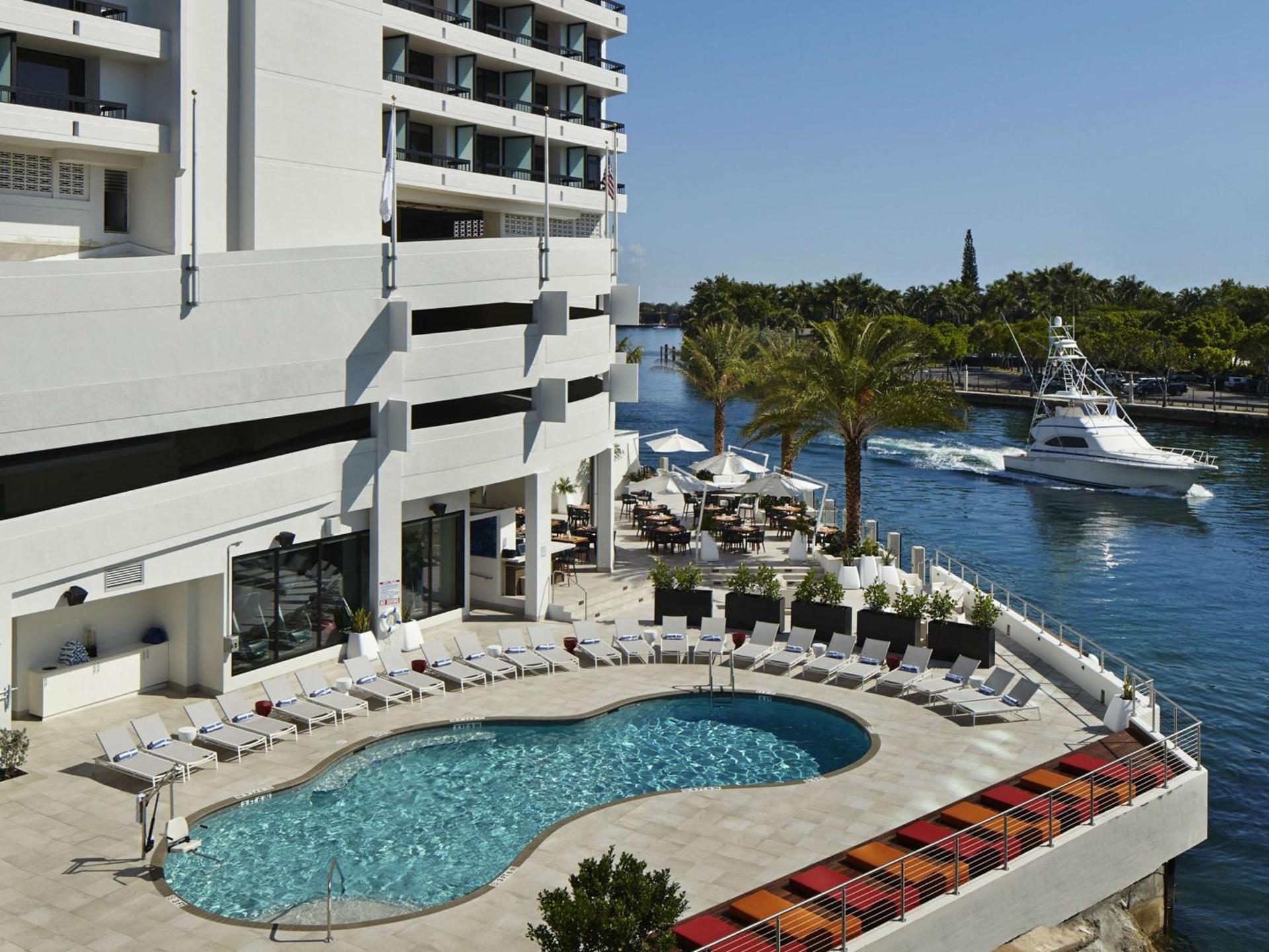 Waterstone Resort & Marina Boca Raton, Curio Collection by Hilton photo 7
