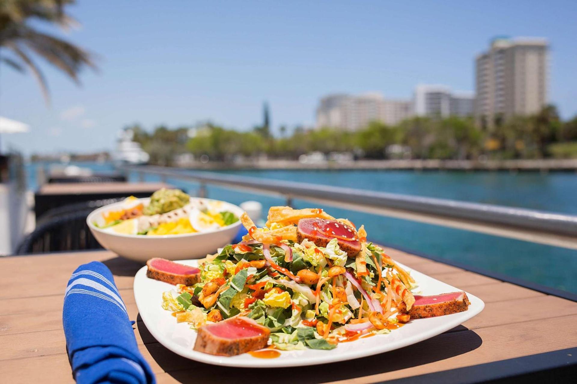 Waterstone Resort & Marina Boca Raton, Curio Collection by Hilton photo 12