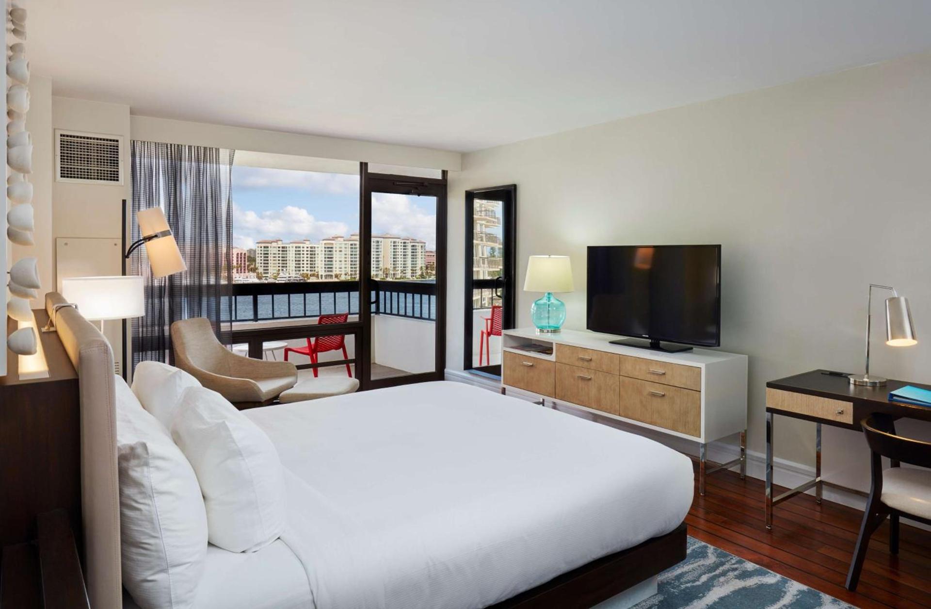 Waterstone Resort & Marina Boca Raton, Curio Collection by Hilton photo 29