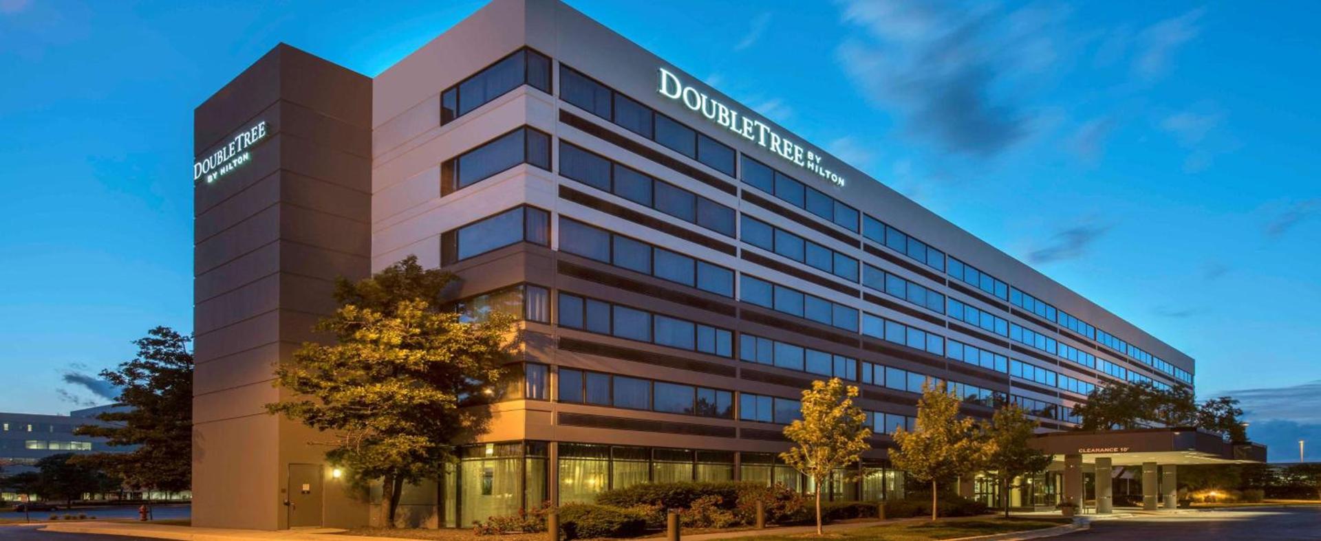 DoubleTree by Hilton Chicago Schaumburg — hotel in Schaumburg