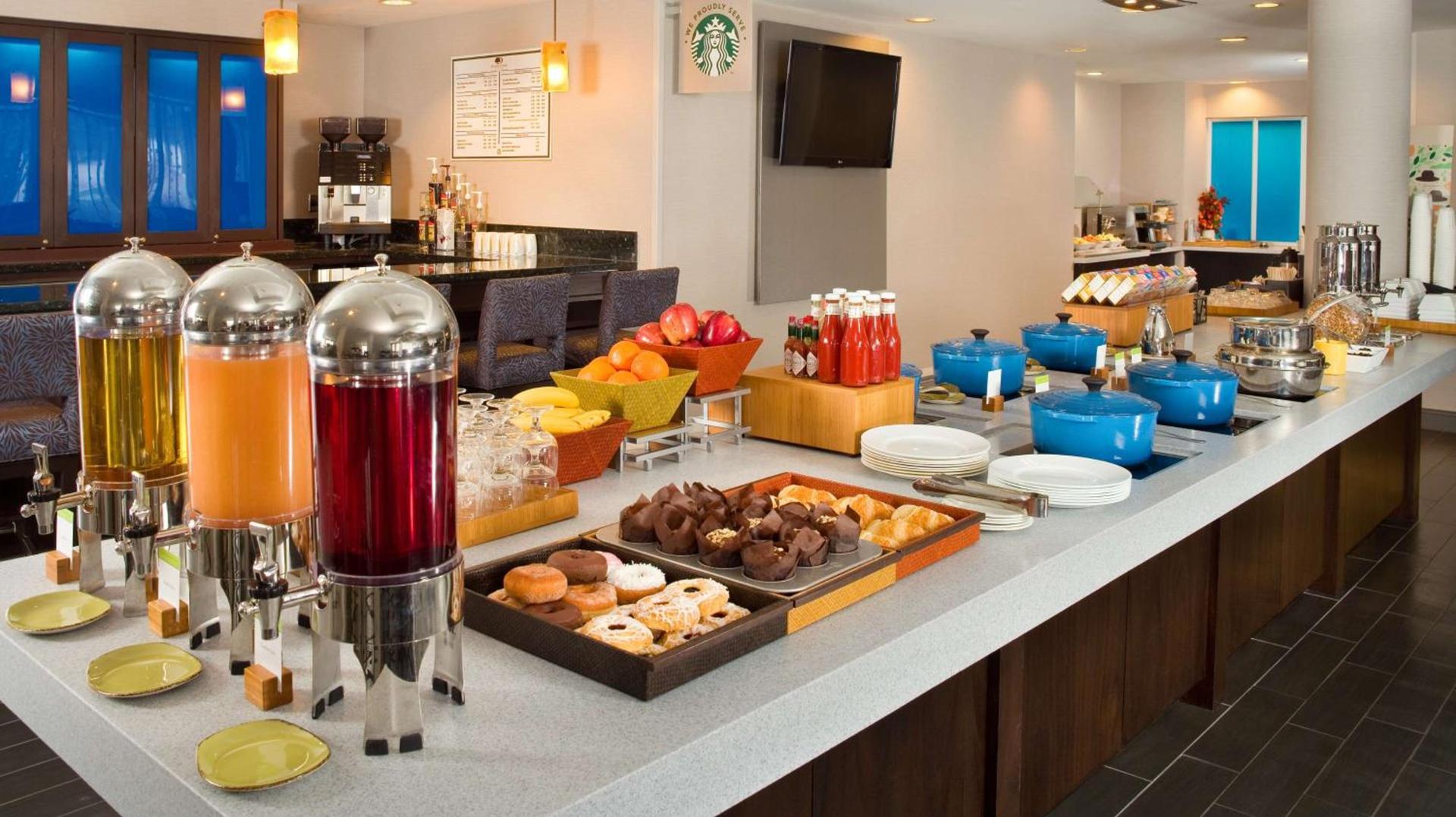 DoubleTree by Hilton Chicago Schaumburg photo 8