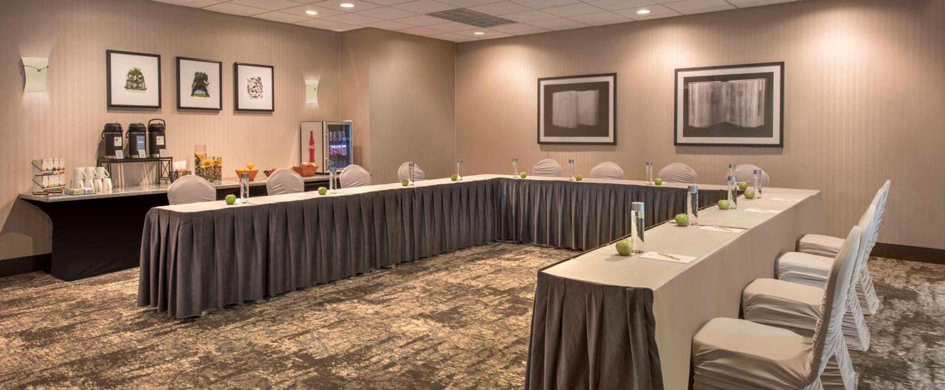 DoubleTree by Hilton Chicago Schaumburg photo 26