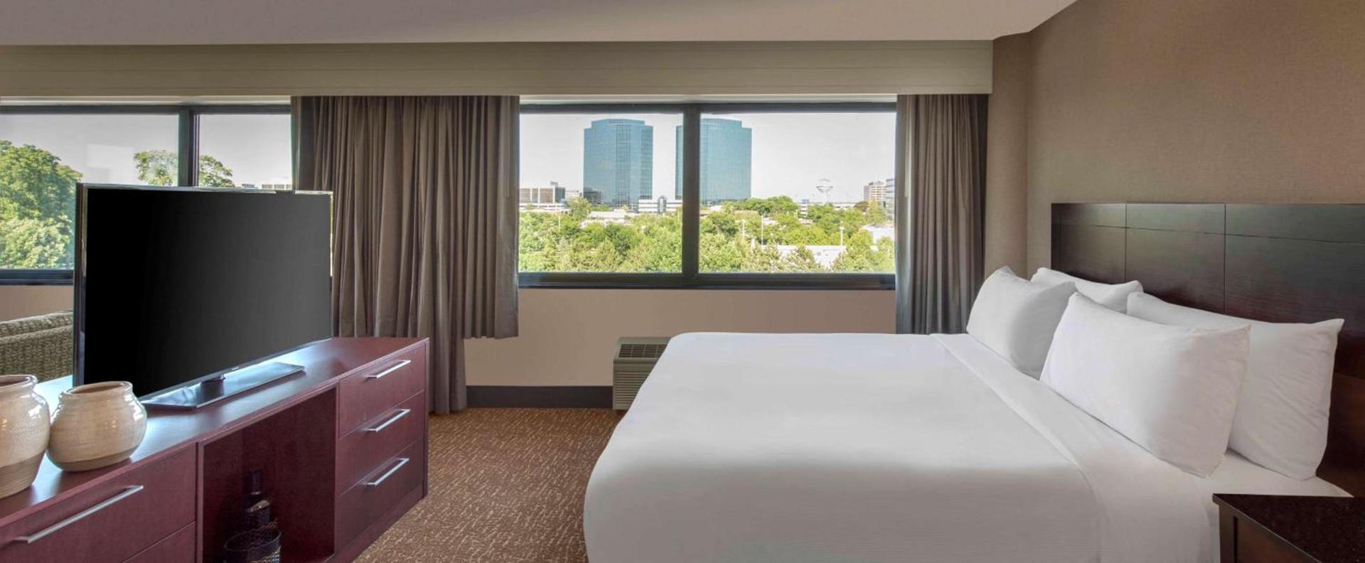 DoubleTree by Hilton Chicago Schaumburg photo 10
