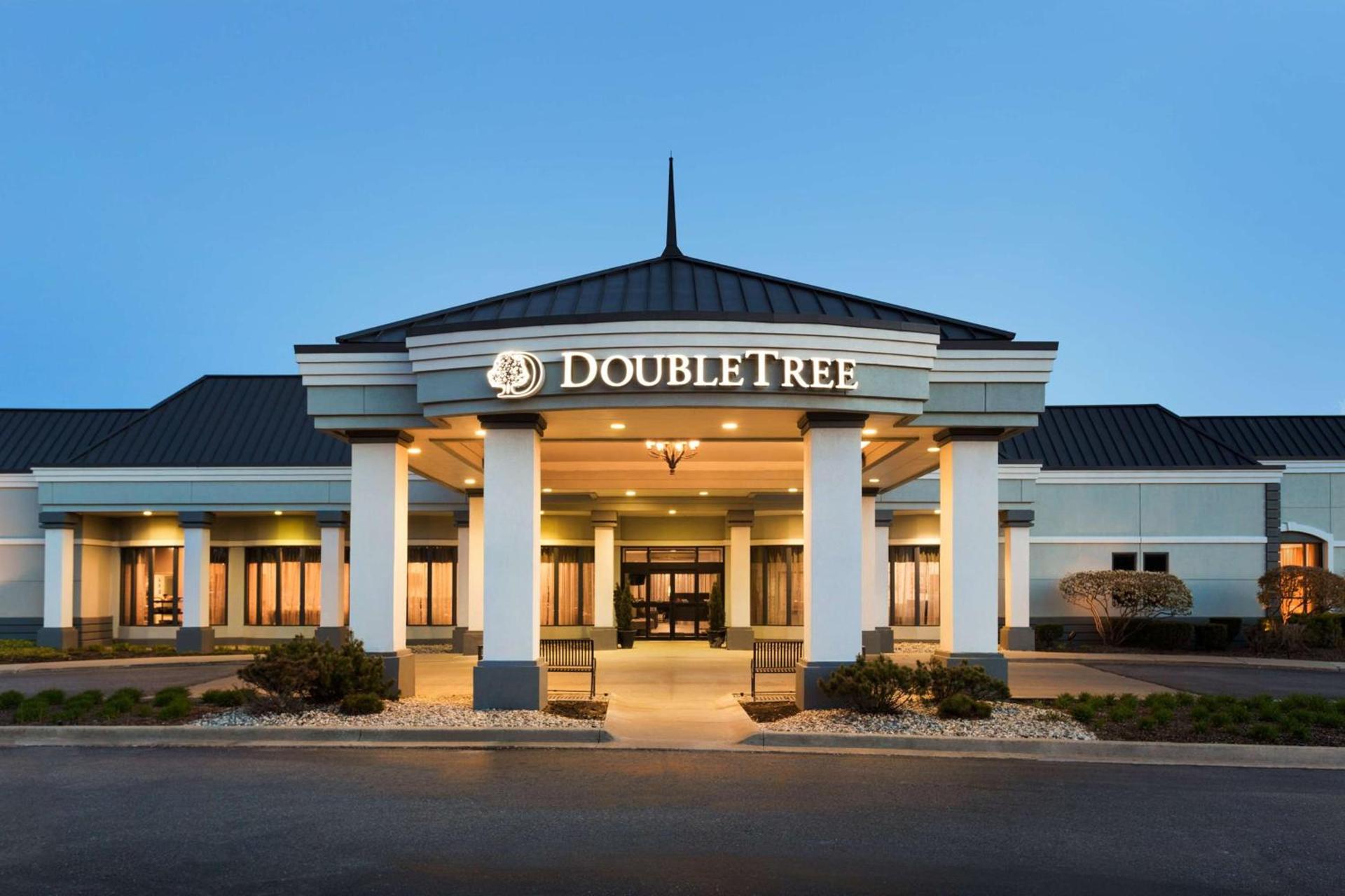 DoubleTree by Hilton Hotel Detroit Novi — hotel in Novi