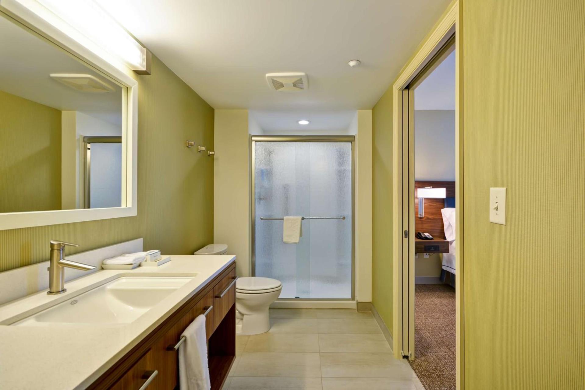 Home2 Suites By Hilton Decatur Ingalls Harbor photo 33