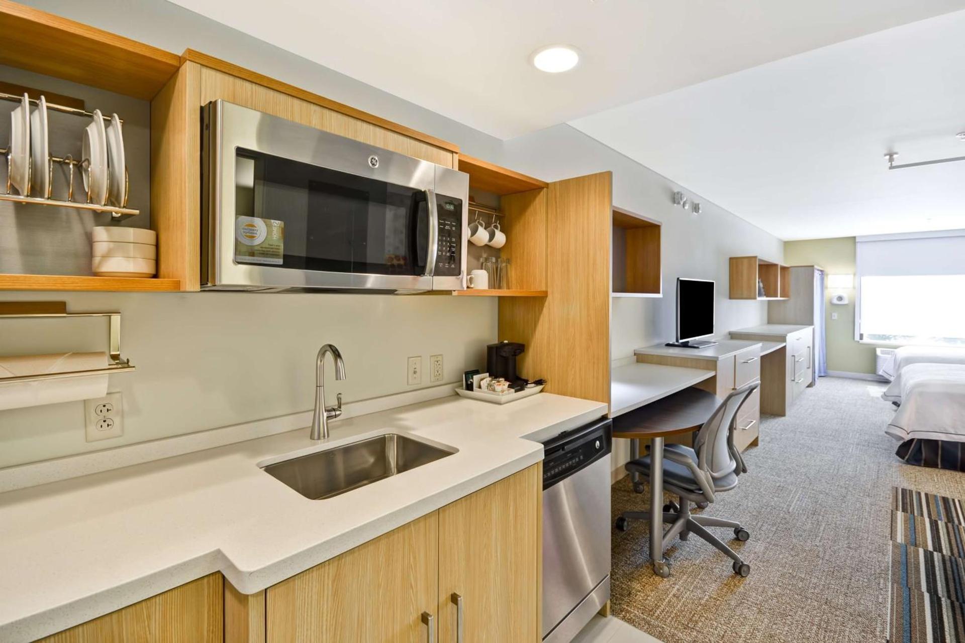 Home2 Suites By Hilton Decatur Ingalls Harbor photo 40