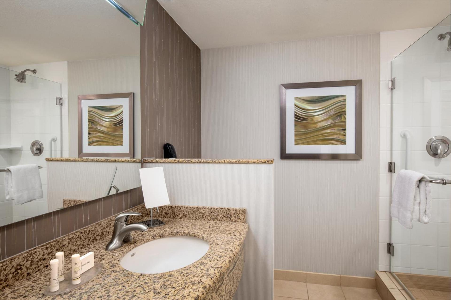 Courtyard by Marriott Dallas Allen at Allen Event Center photo 7