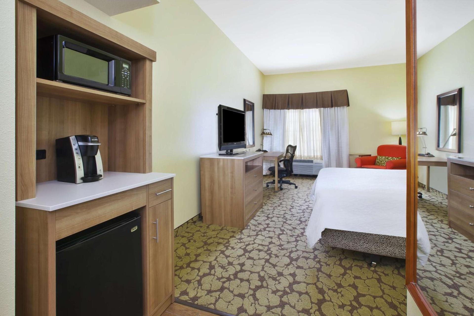 Hilton Garden Inn Wichita photo 13