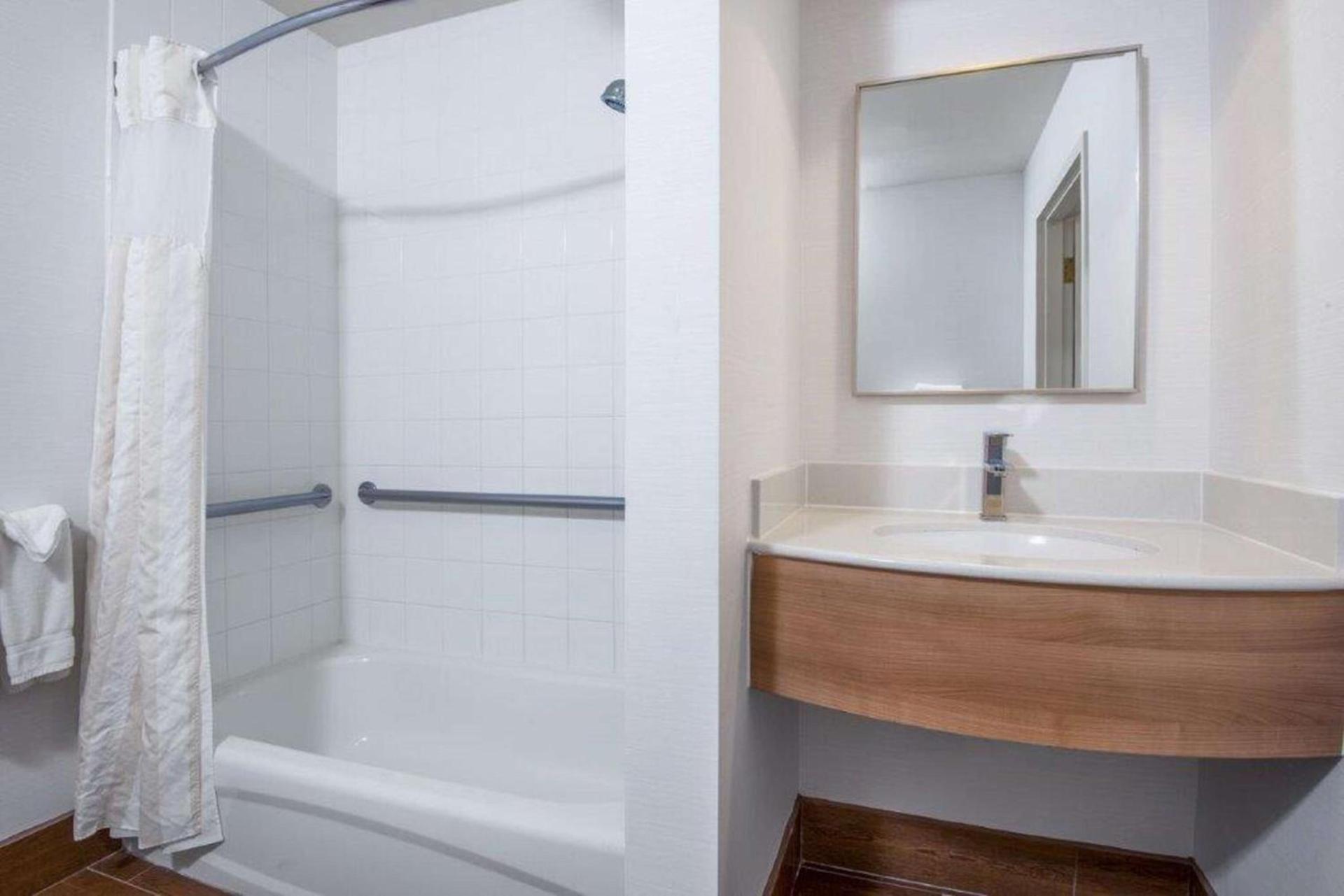 Hilton Garden Inn Wichita photo 33