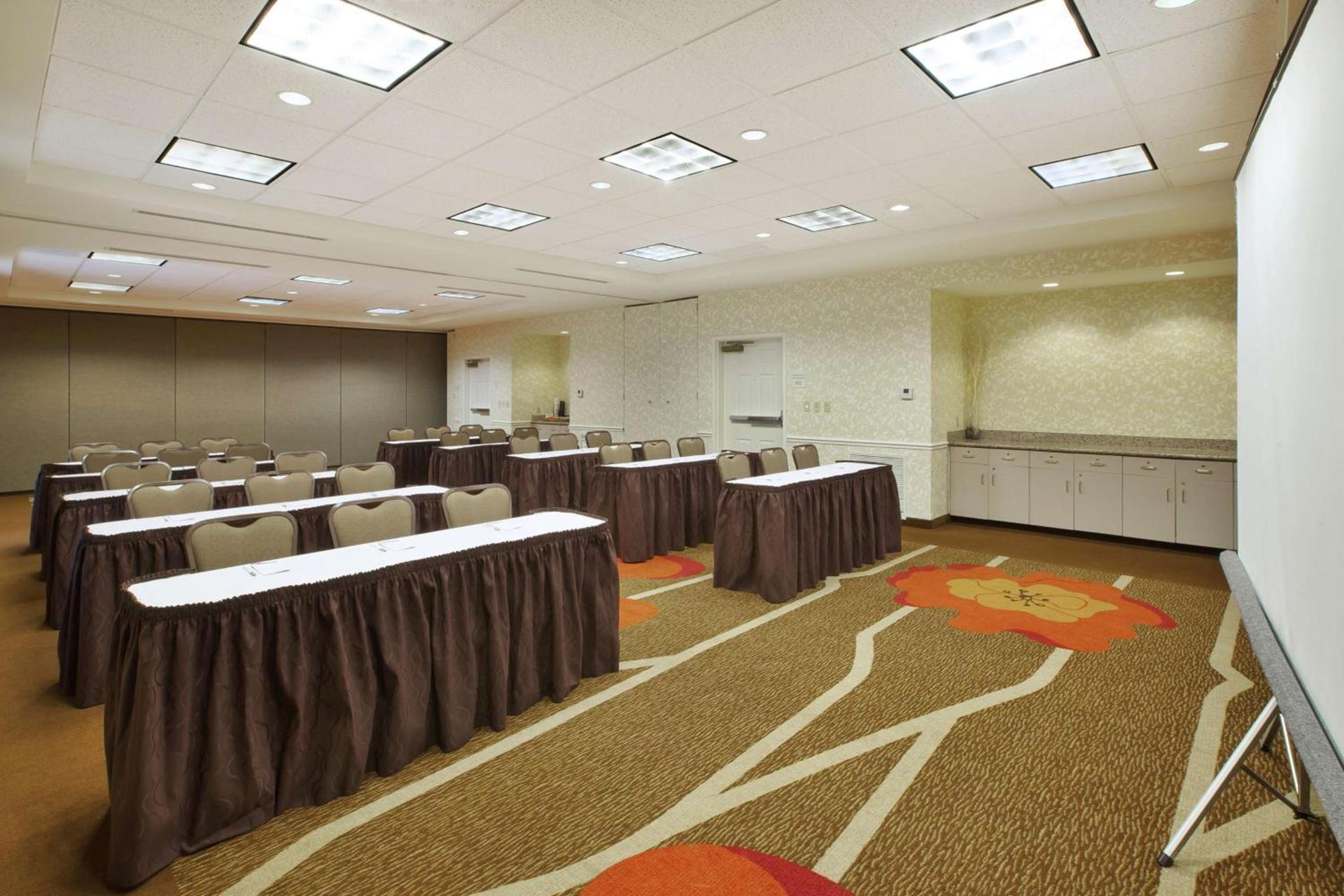 Hilton Garden Inn Wichita photo 34